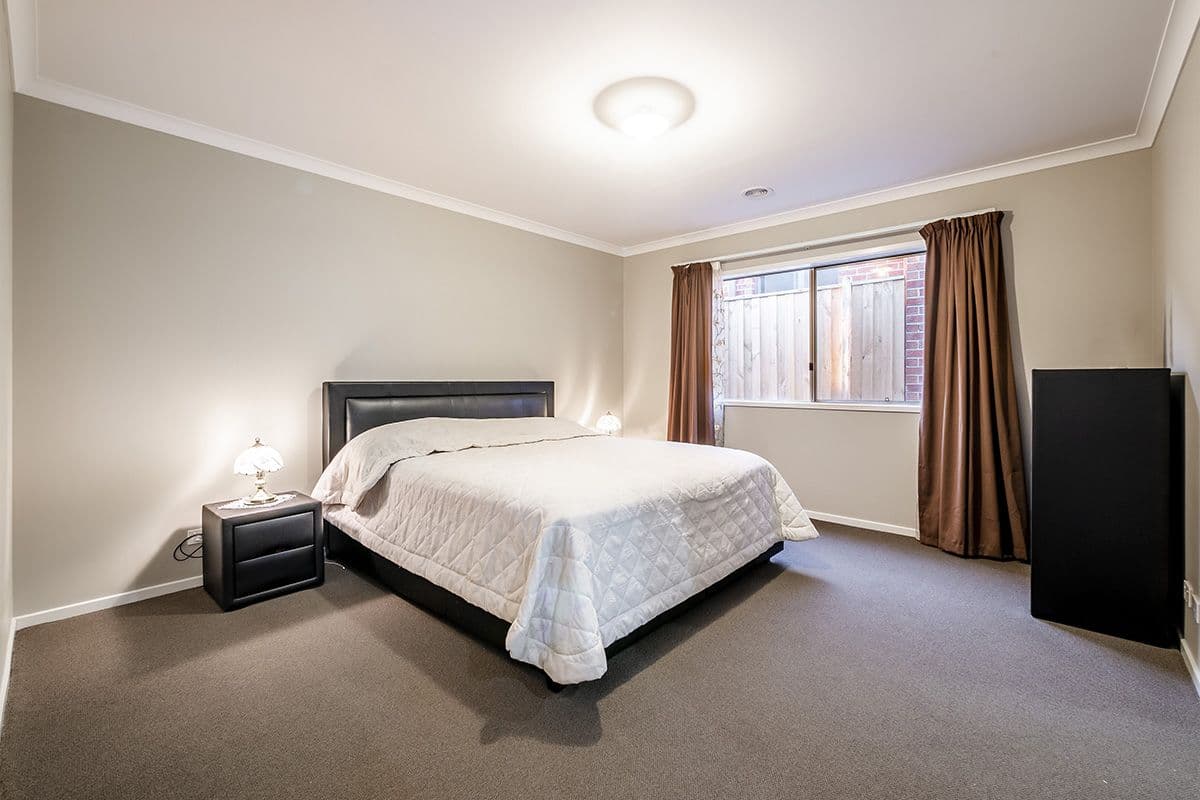 20 Corinda Street, Clyde North VIC 3978, Clyde North - Thumbnail 7