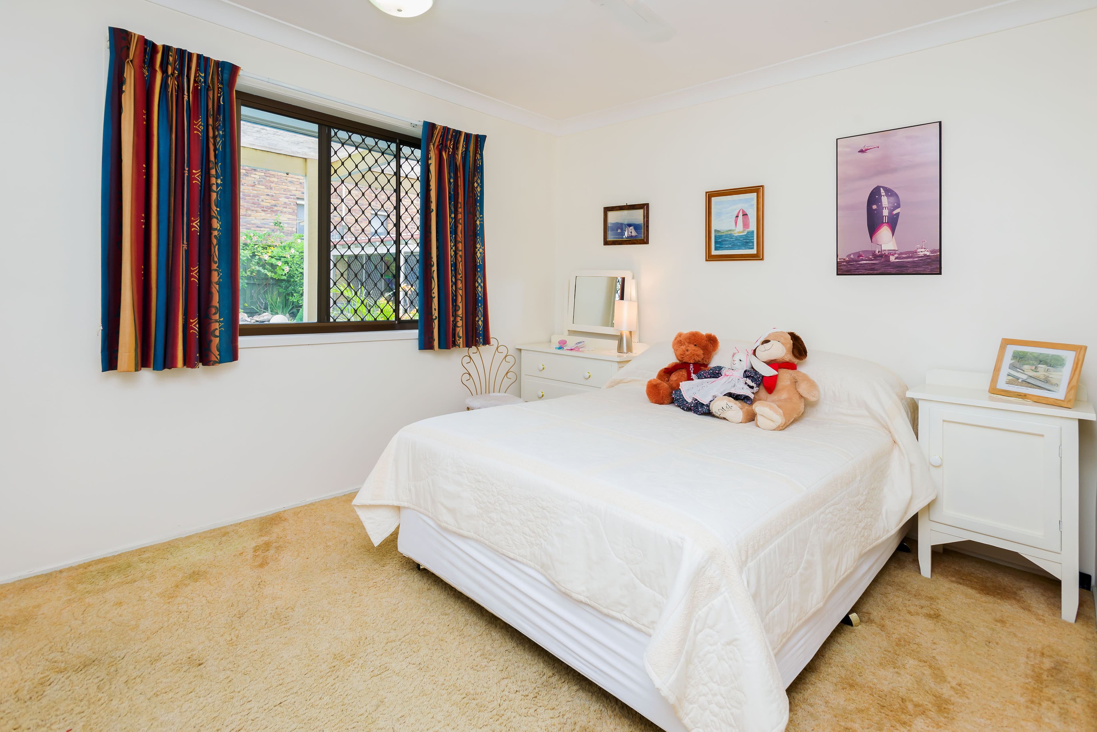 35 Kenora Street, Mansfield QLD 4122, Mansfield - Thumbnail 6