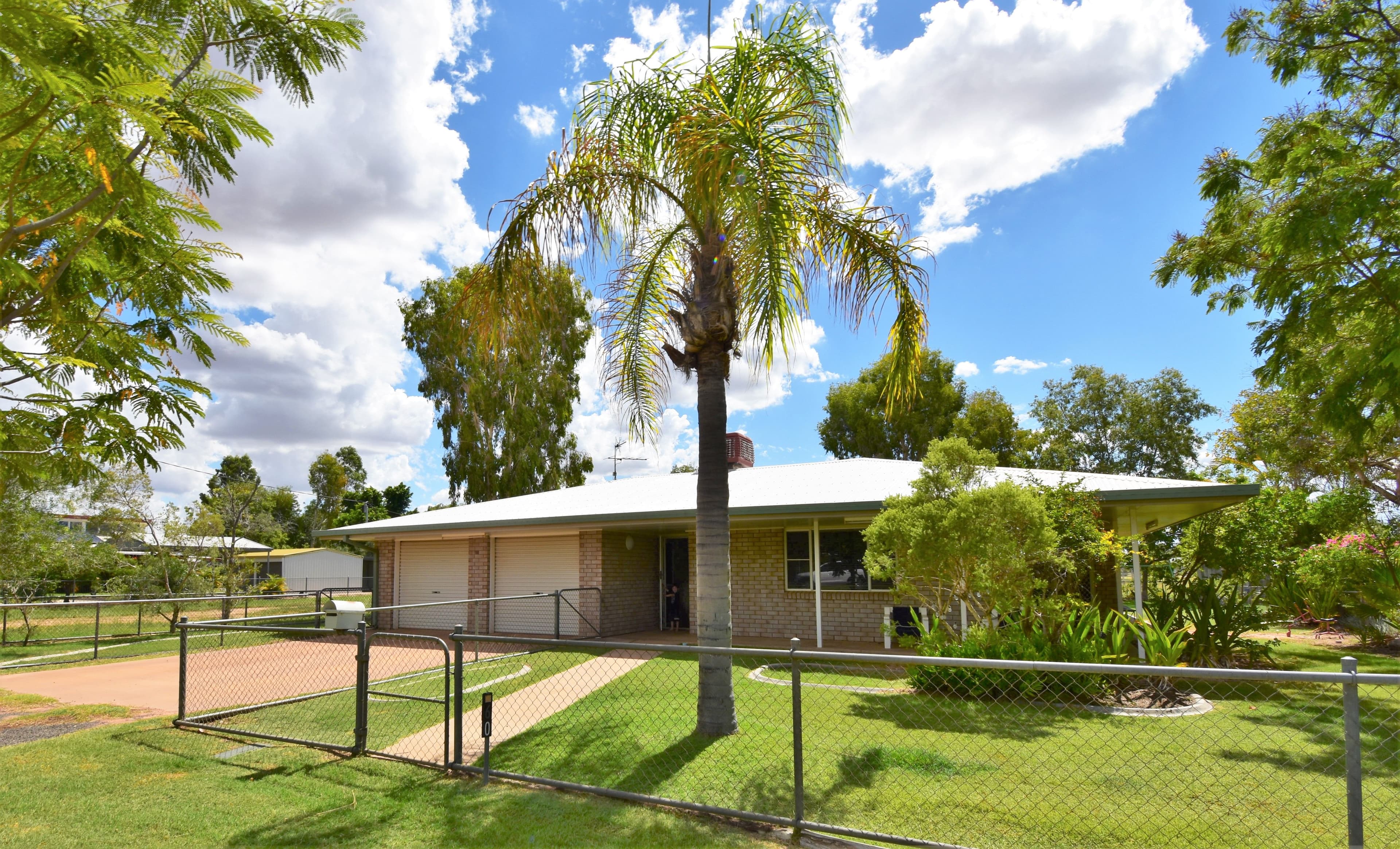 60 Beech Street, Barcaldine QLD 4725, Barcaldine - Image 1