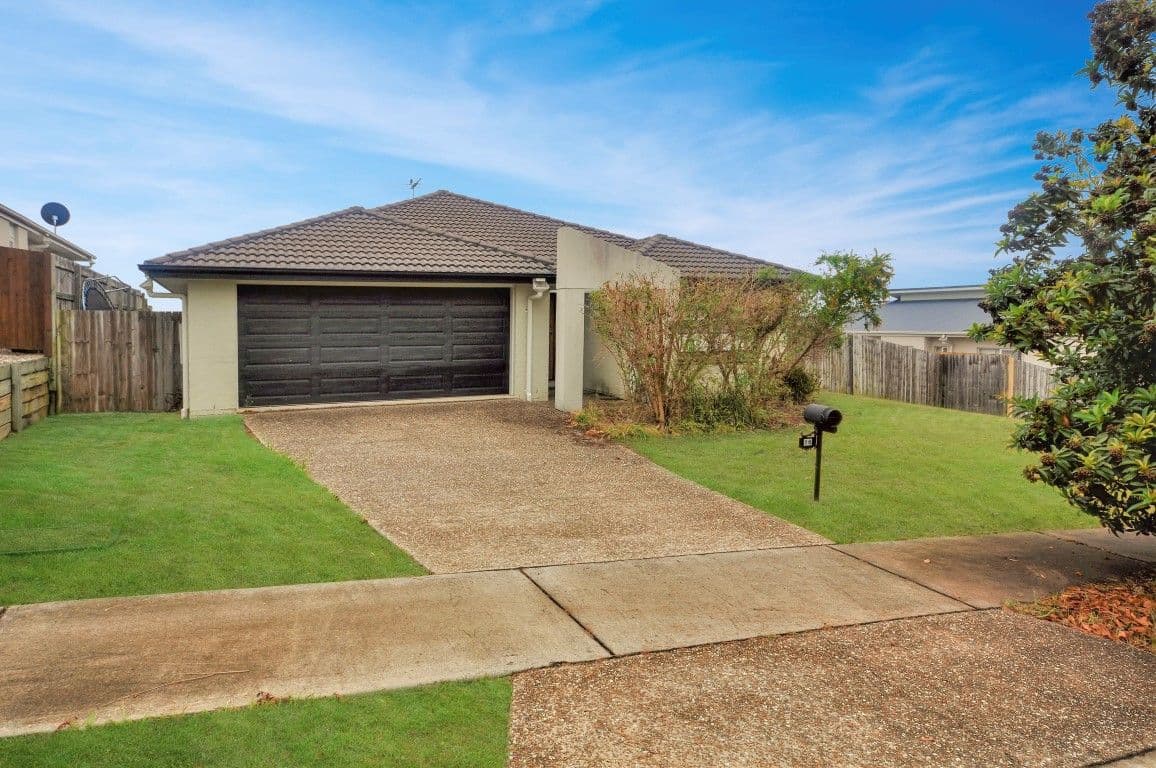 16 Lilly Anna Lane, Narangba QLD 4504, Narangba - Thumbnail 2