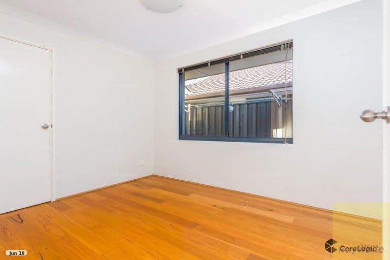 8 Salamanca Boulevard, Seville Grove WA 6112, Seville Grove - Thumbnail 6