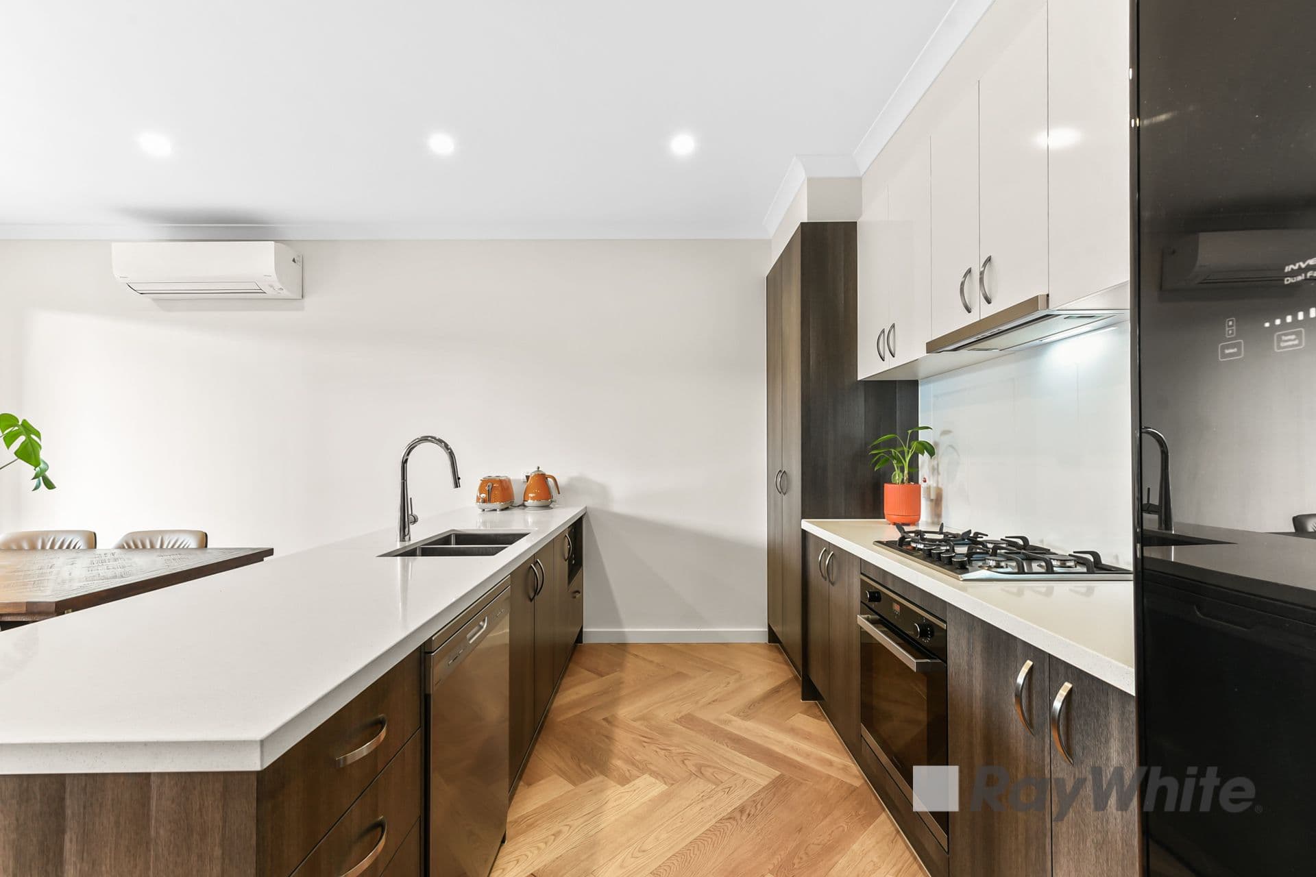 3 Karrabina Avenue, Doveton VIC 3177, Doveton - Thumbnail 5
