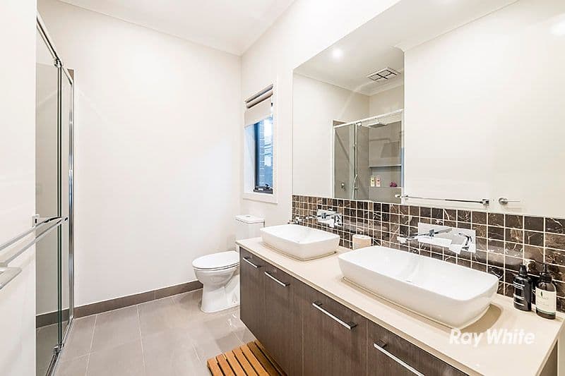 3 Aphrodite Way, Cranbourne West VIC 3977, Cranbourne West - Thumbnail 7