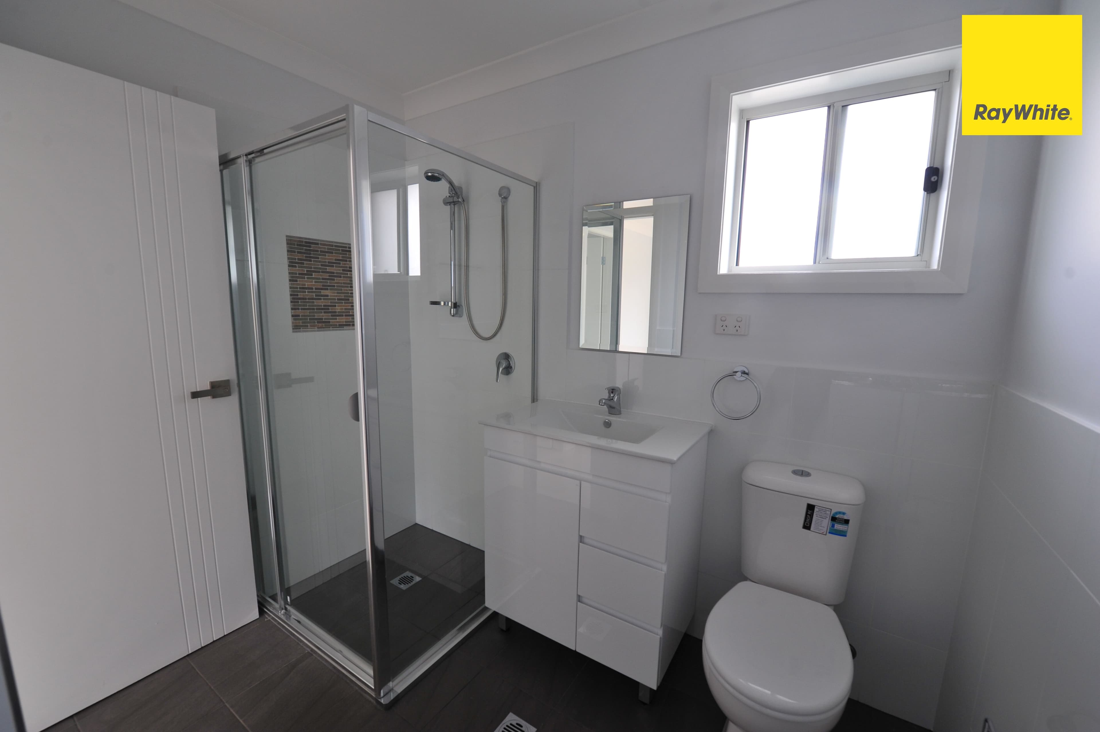 32A Hawkesbury, Fairfield West NSW 2165, Fairfield West - Thumbnail 6