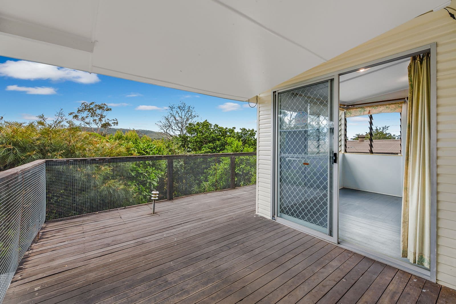 121 Jerrang Street, Indooroopilly QLD 4068, Indooroopilly - Thumbnail 7