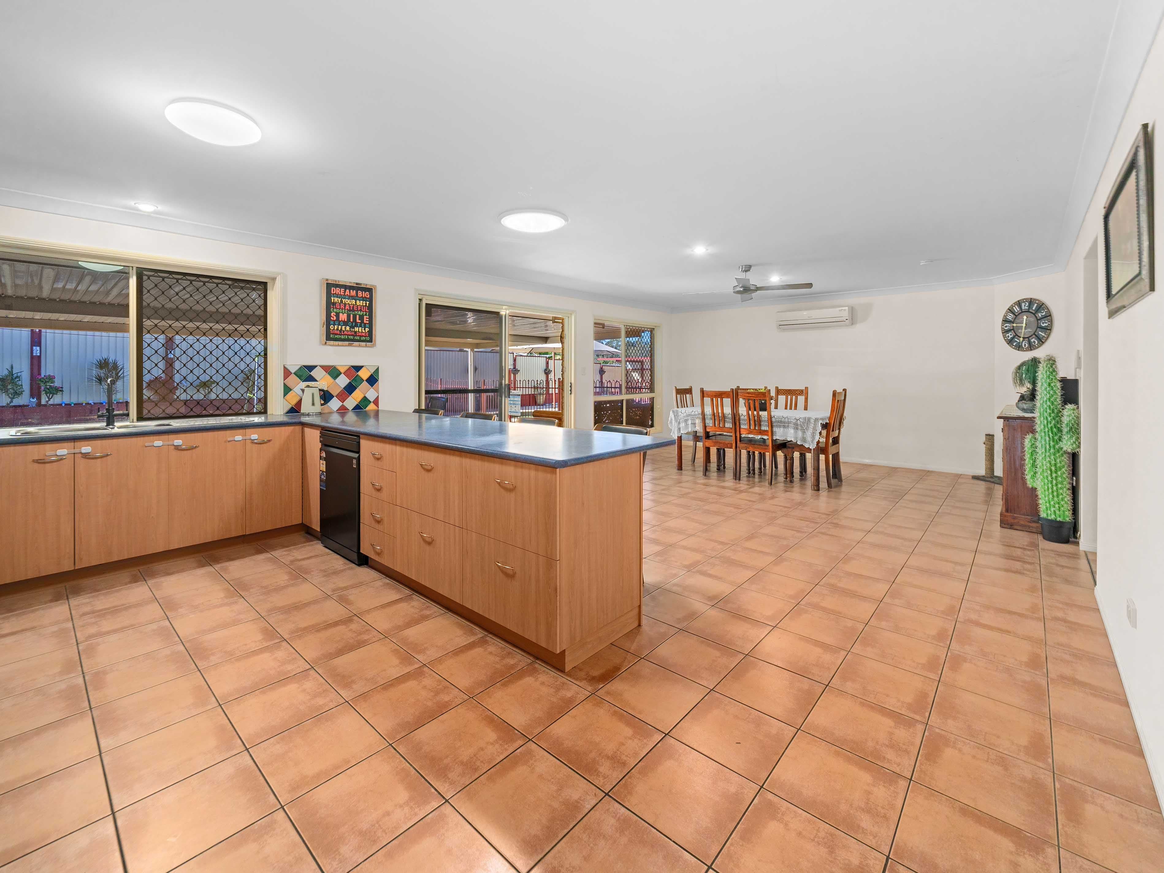7 Bentley Court, Flinders View QLD 4305, Flinders View - Thumbnail 6