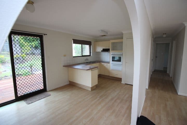 18 Numeralla Avenue, Ashmore QLD 4214, Ashmore - Thumbnail 4