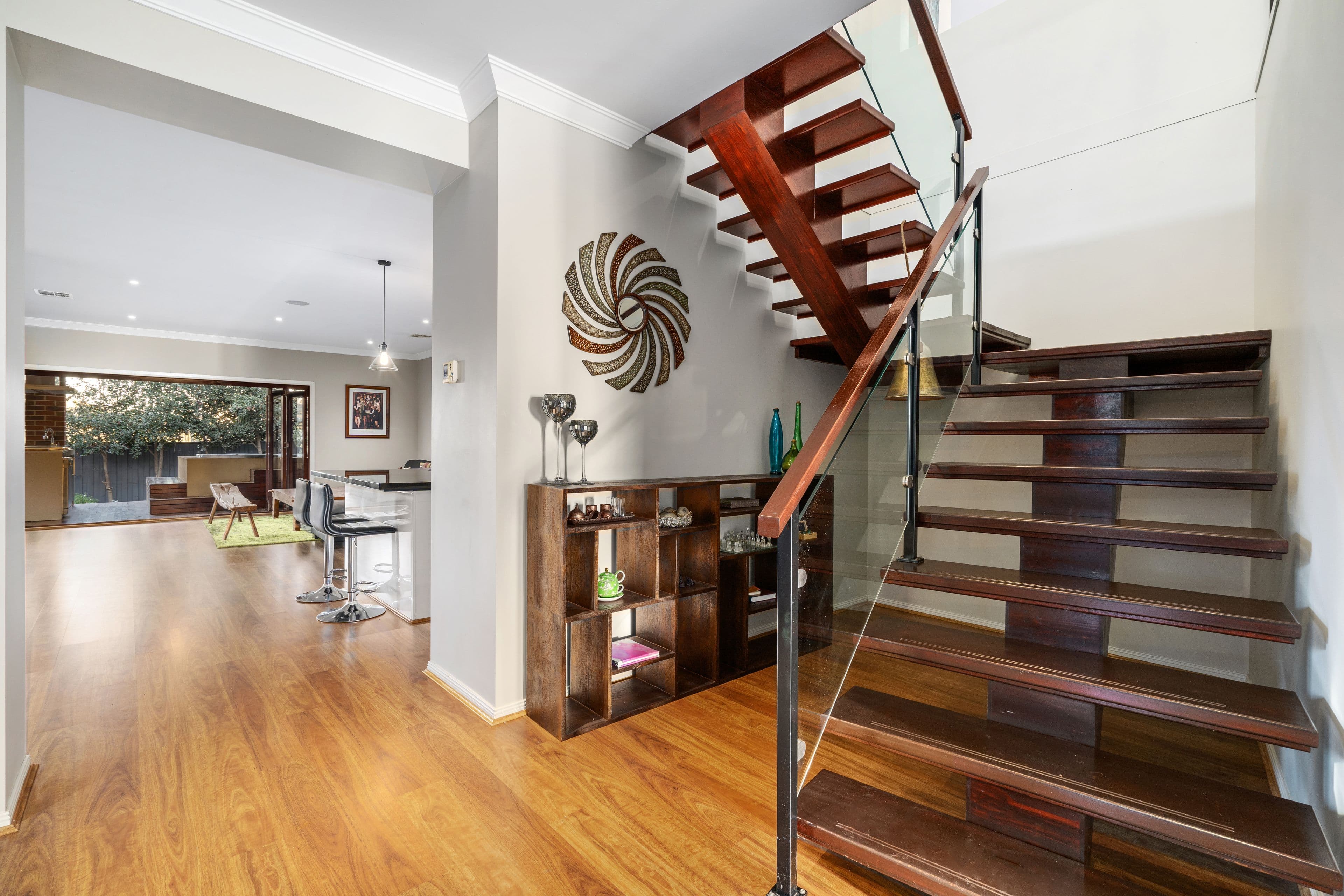 33 Fitzjohns Drive, Bundoora VIC 3083, Bundoora - Thumbnail 2