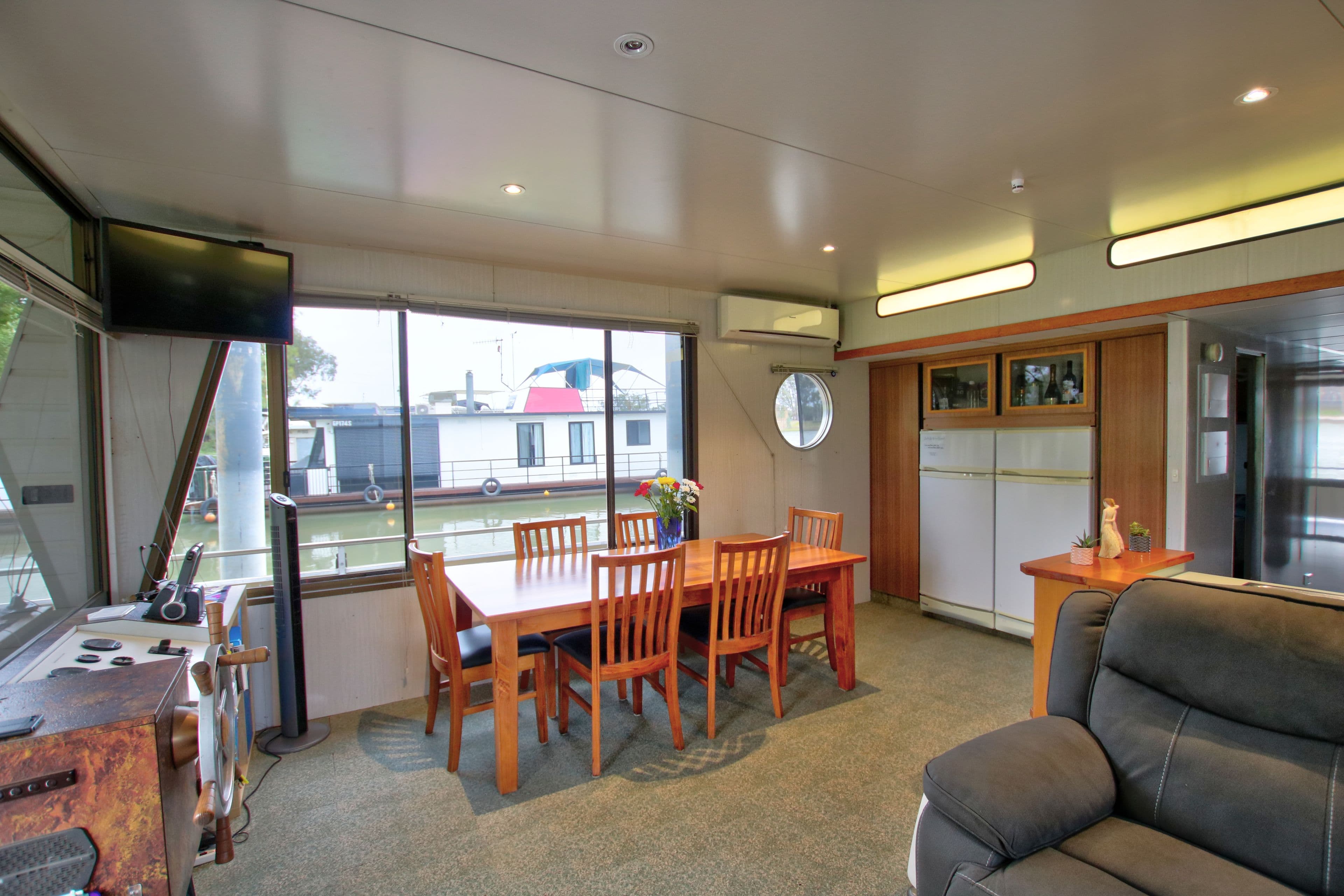 23 Old Ferry Road - Houseboat 'Swan 18', Berri SA 5343, Berri - Thumbnail 8
