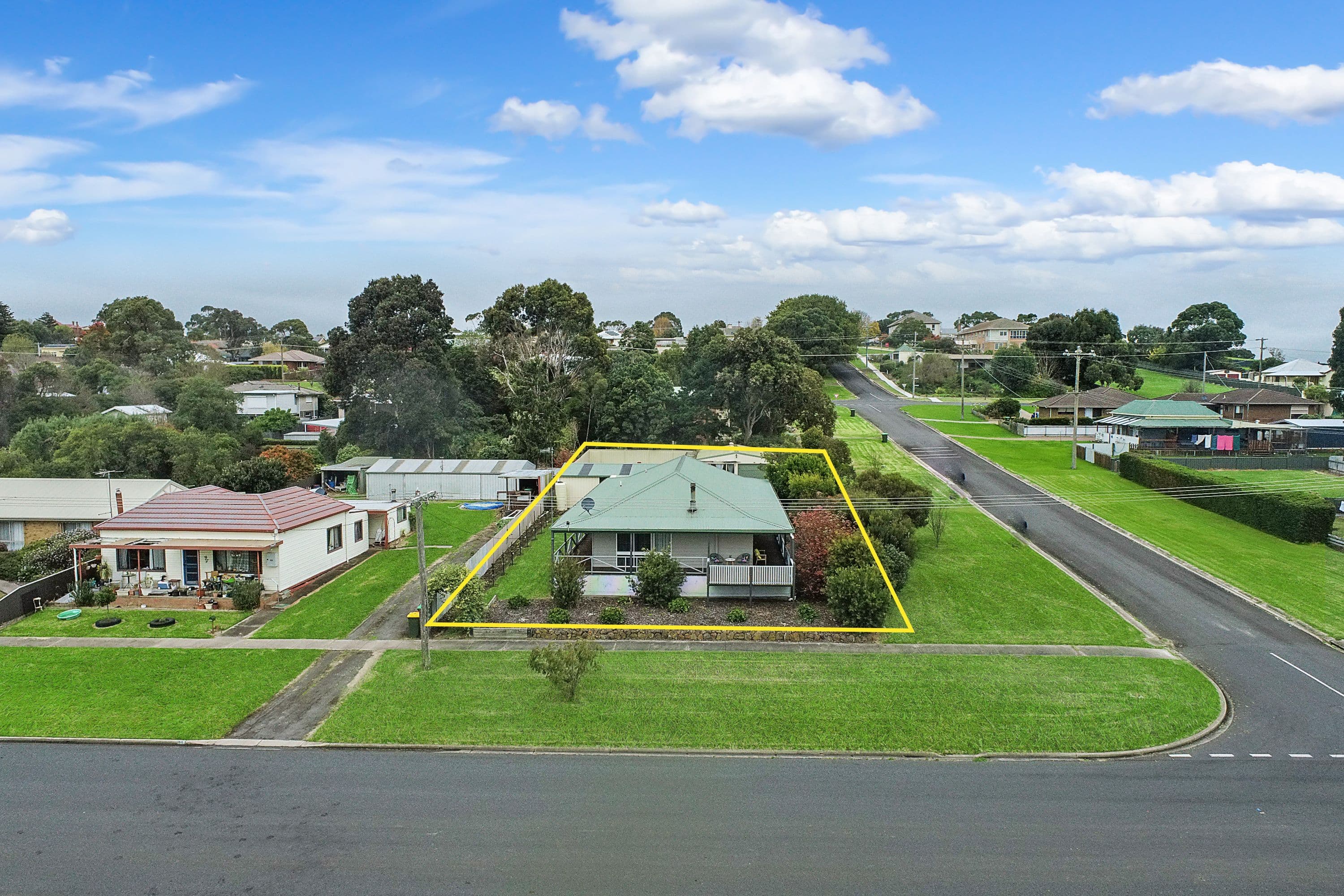 105 Grey Street, Terang VIC 3264, Terang - Image 1