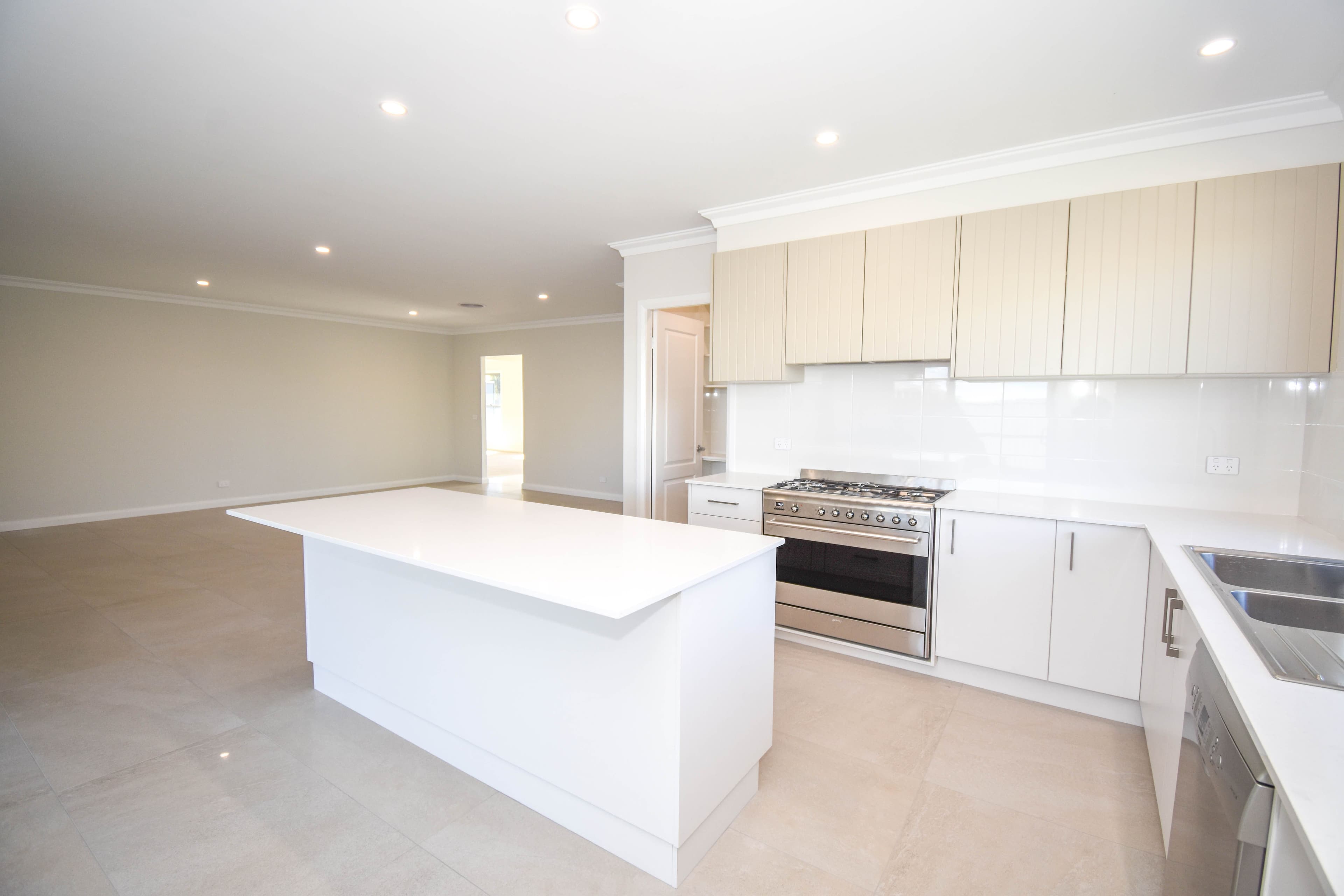 51. Maxwell Drive, Eglinton NSW 2795, Eglinton - Thumbnail 2