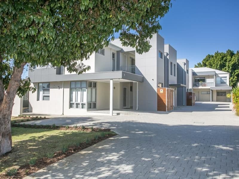 4/12 Smiths Avenue, Redcliffe WA 6104, Redcliffe - Thumbnail 2