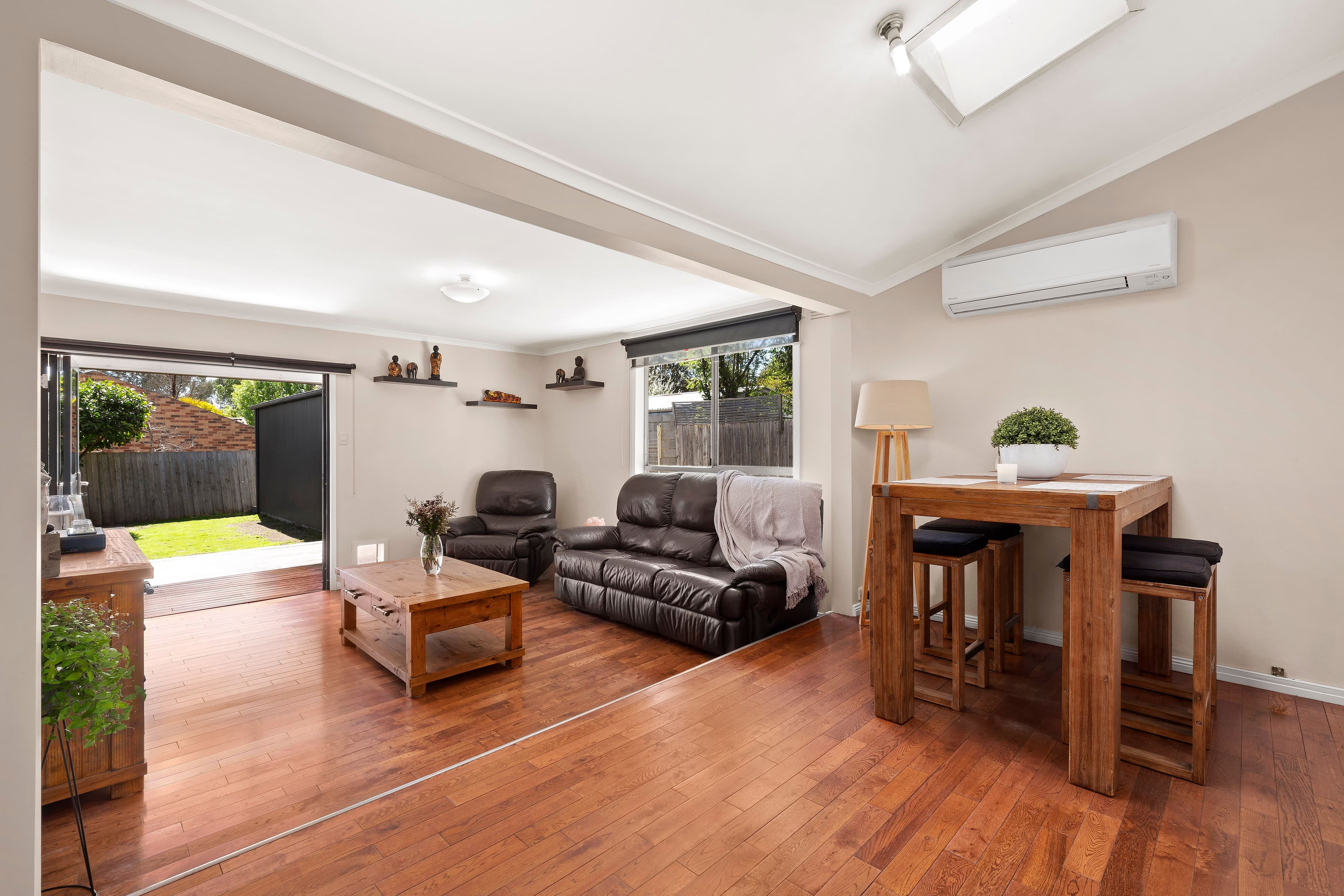 18 Ebony Parade, Heidelberg West VIC 3081, Heidelberg West - Thumbnail 3