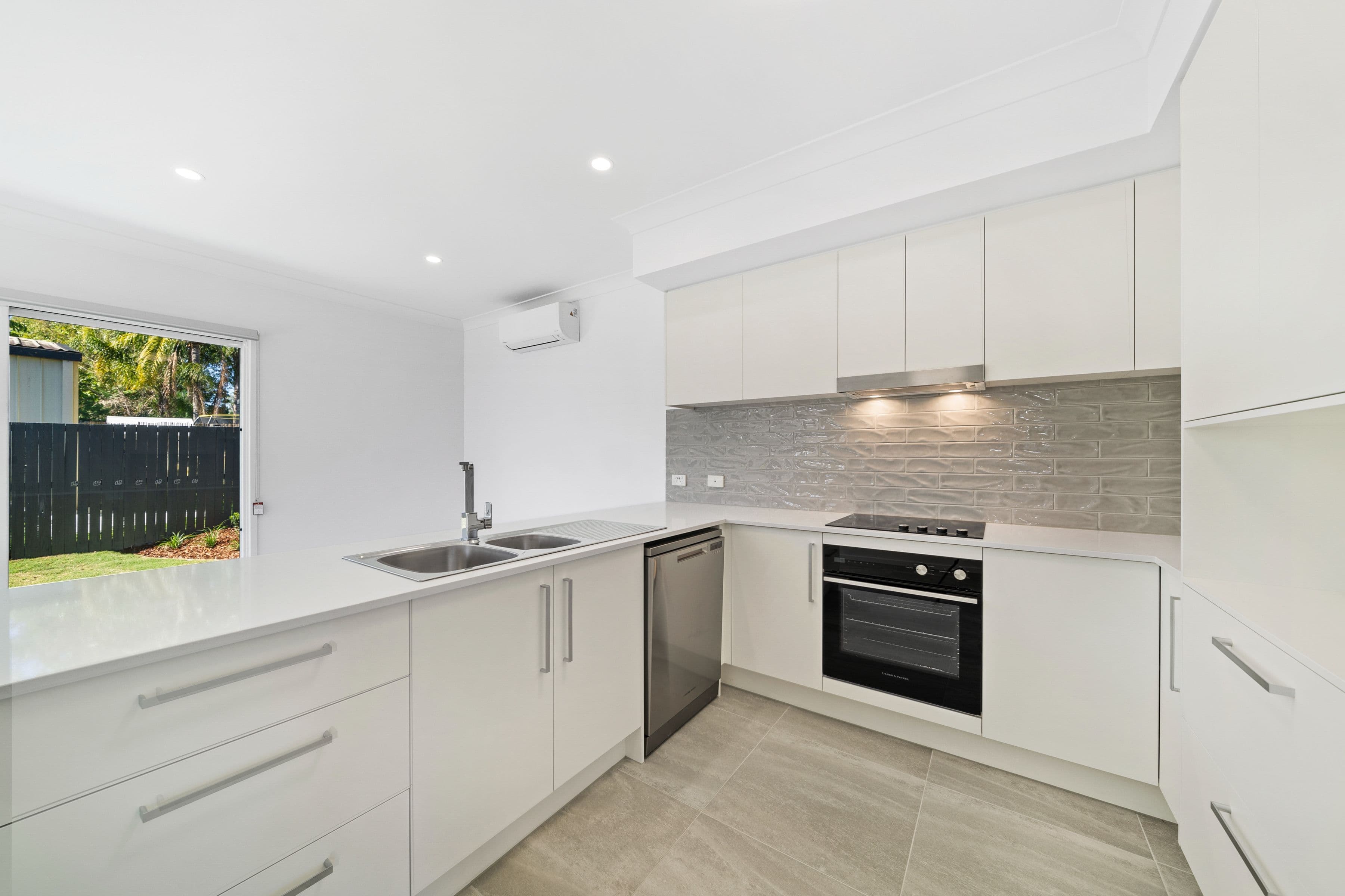 2/40 Temma Street, Eagleby QLD 4207, Eagleby - Thumbnail 2