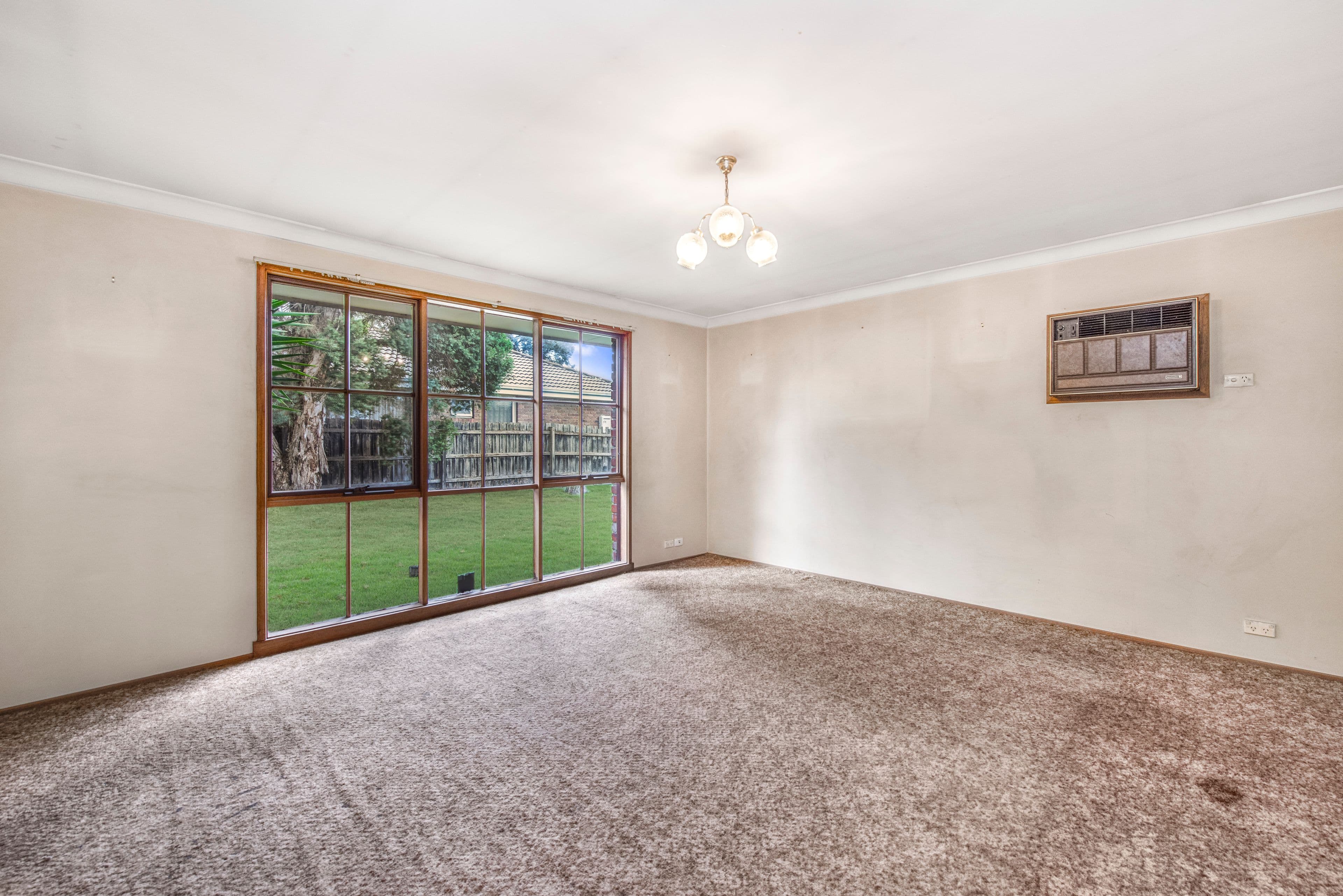 8 Ashton Place, Pakenham VIC 3810, Pakenham - Thumbnail 2