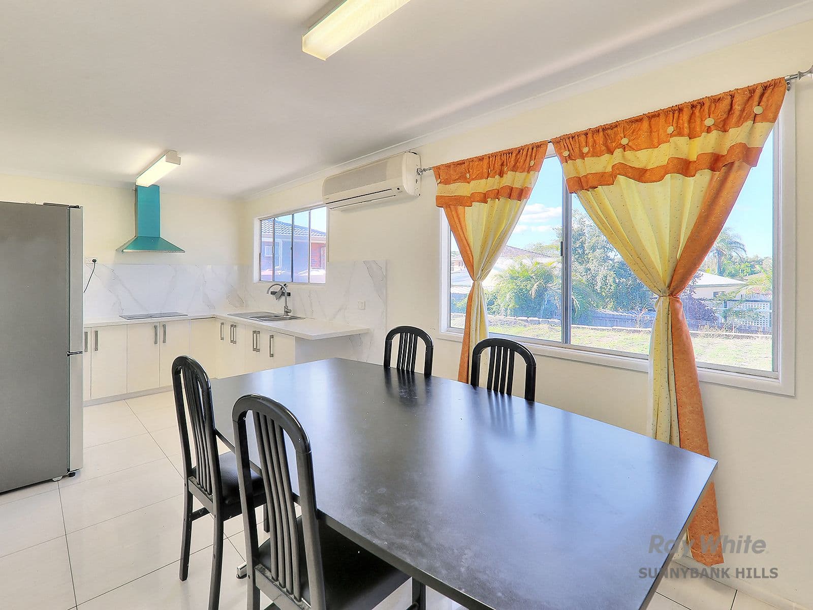 54 Altandi Street, Sunnybank QLD 4109, Sunnybank - Thumbnail 3