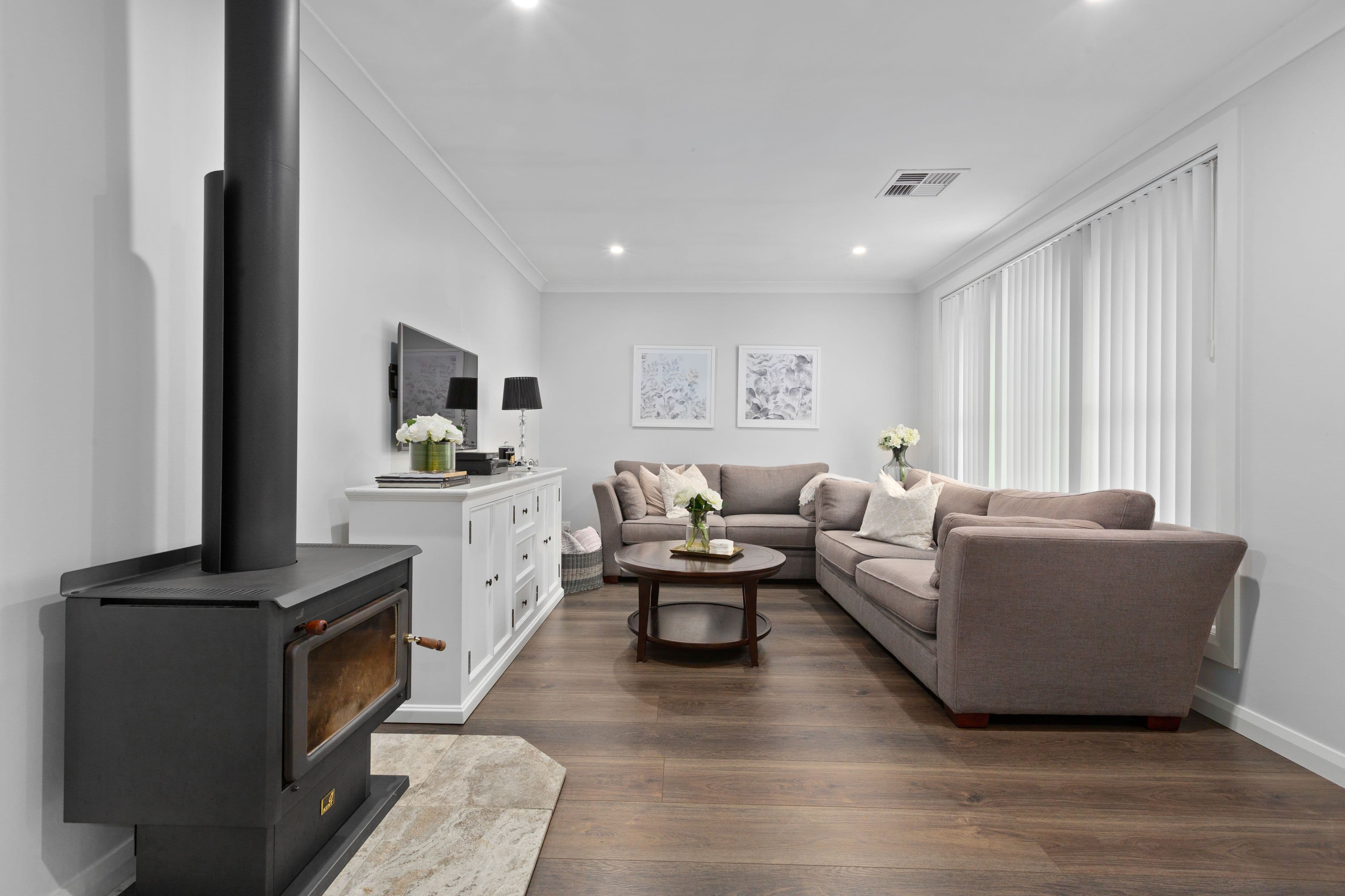 27 Benbury Street, Quakers Hill NSW 2763, Quakers Hill - Thumbnail 2