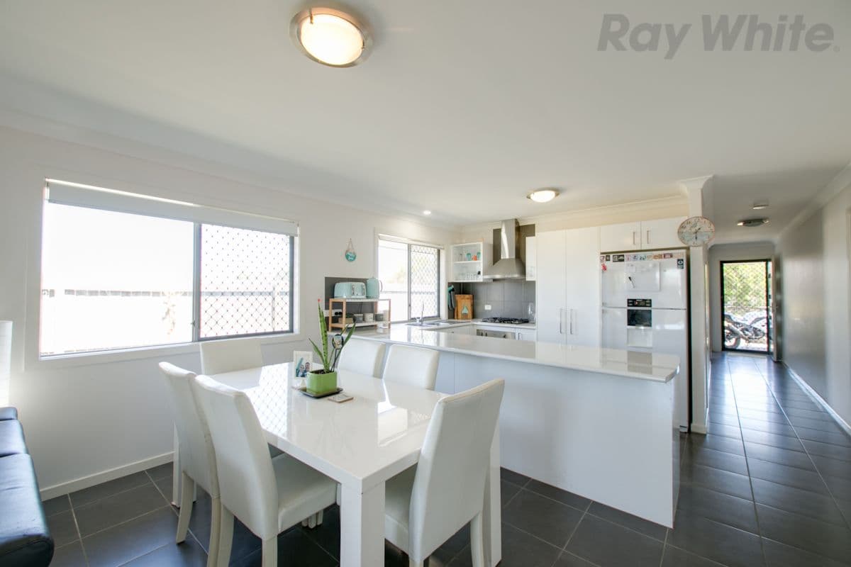 5 Zanow Street, North Booval QLD 4304, North Booval - Thumbnail 2