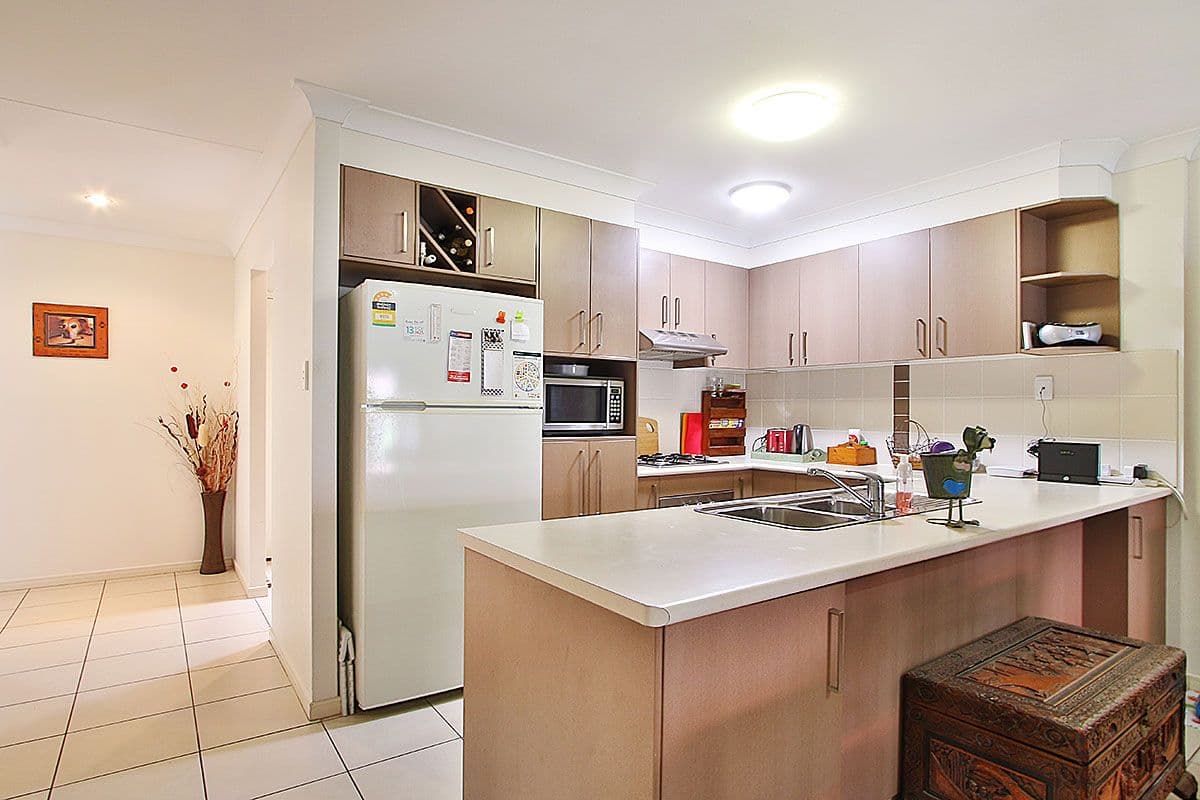 37 Ronayne Circle, One Mile QLD 4305, One Mile - Thumbnail 3
