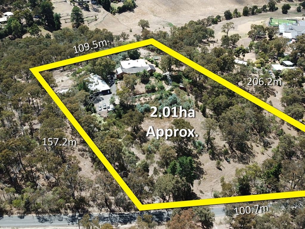 188 Black Gully Road, Diamond Creek VIC 3089, Diamond Creek - Thumbnail 2