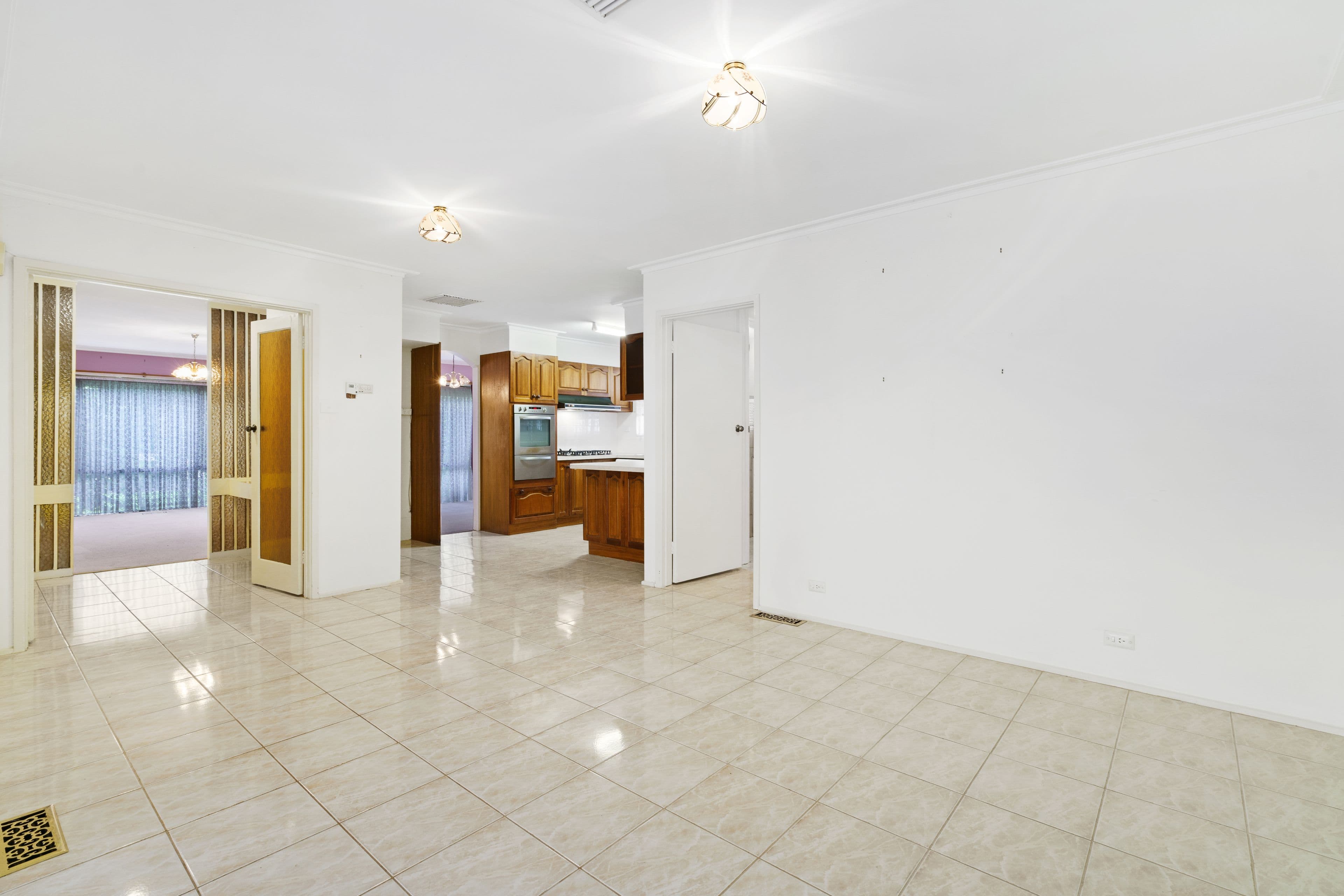83 Thomas Street, South Morang VIC 3752, South Morang - Thumbnail 5