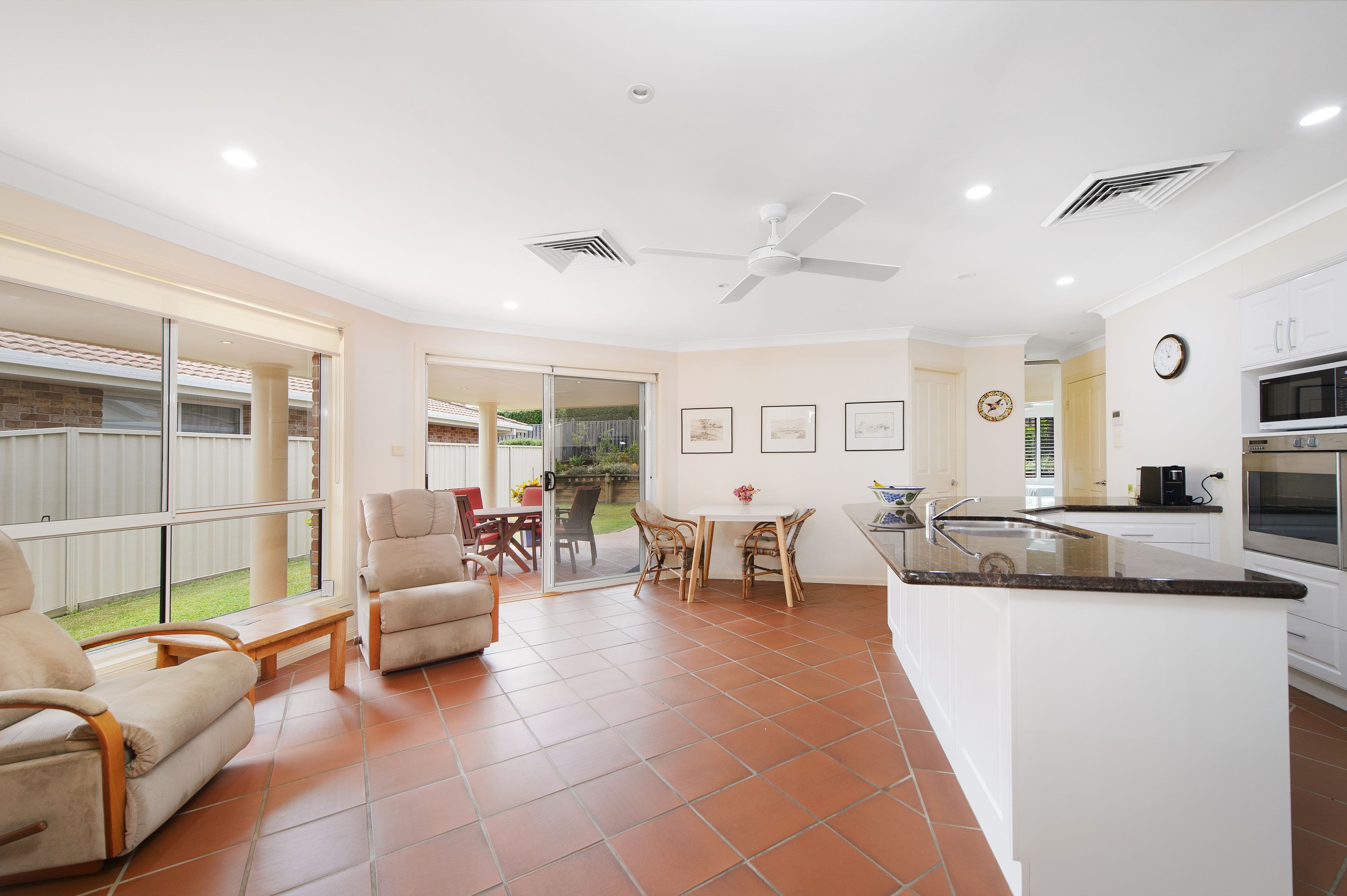 23 Lake Road, Port Macquarie NSW 2444, Port Macquarie - Thumbnail 3