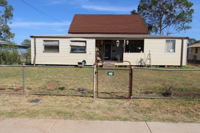 49 Edward Street, Charleville QLD 4470, Charleville - Image 1