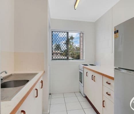 29 Pioneer Street, Manoora QLD 4870, Manoora - Thumbnail 3