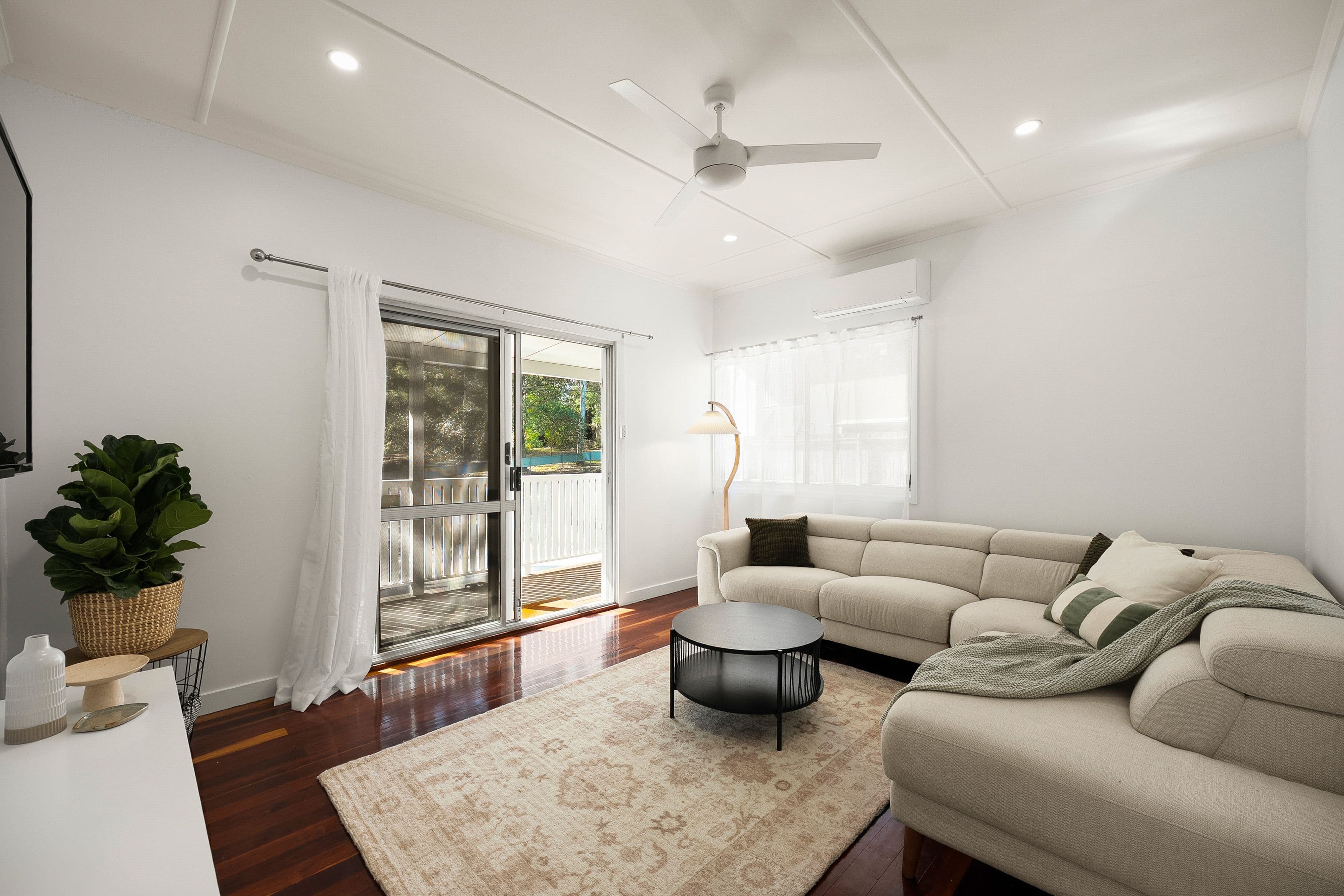1107 Cavendish Road, Mount Gravatt East QLD 4122, Mount Gravatt East - Thumbnail 2