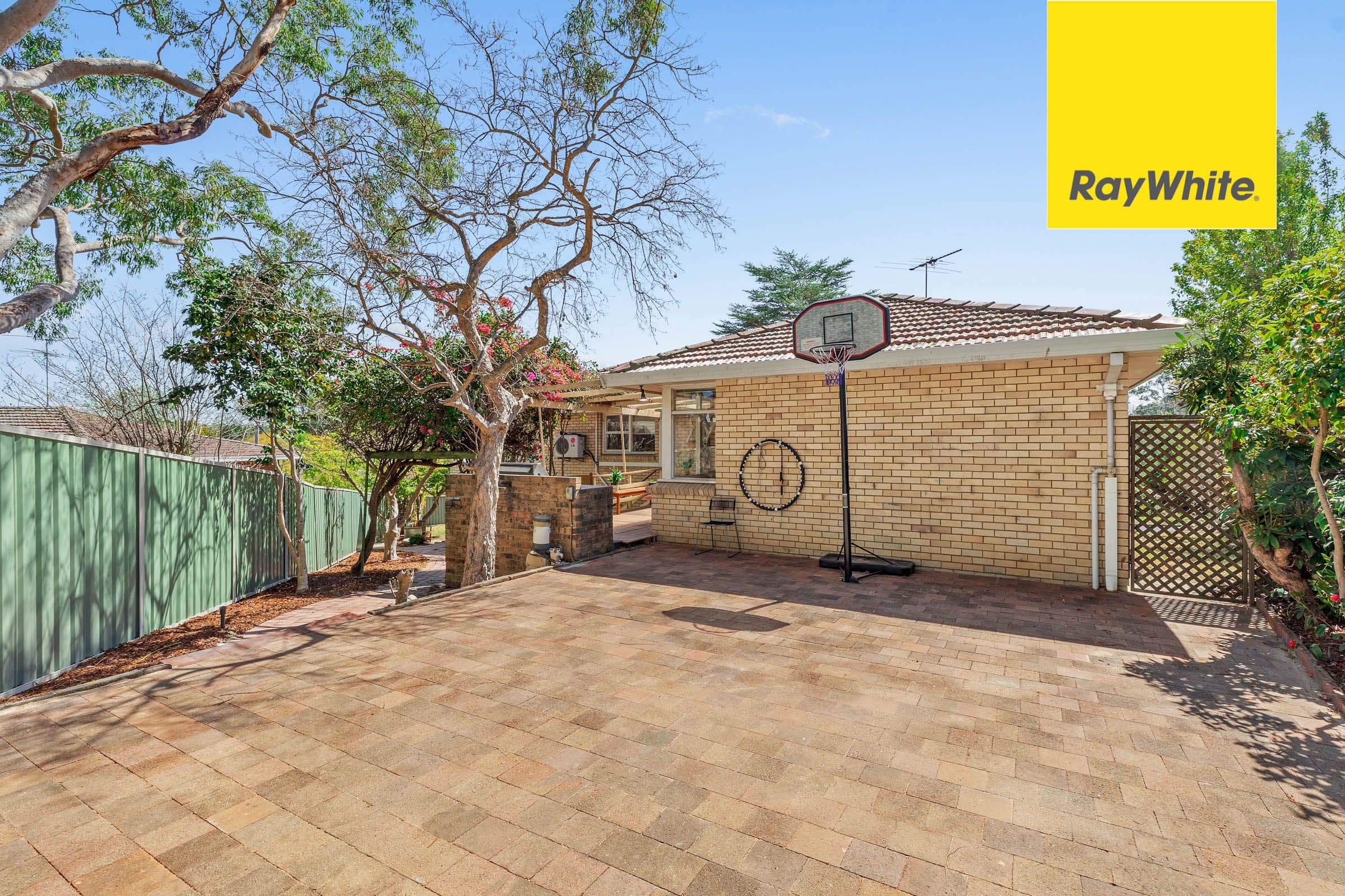 58 Bradley Drive, Carlingford - Thumbnail 8