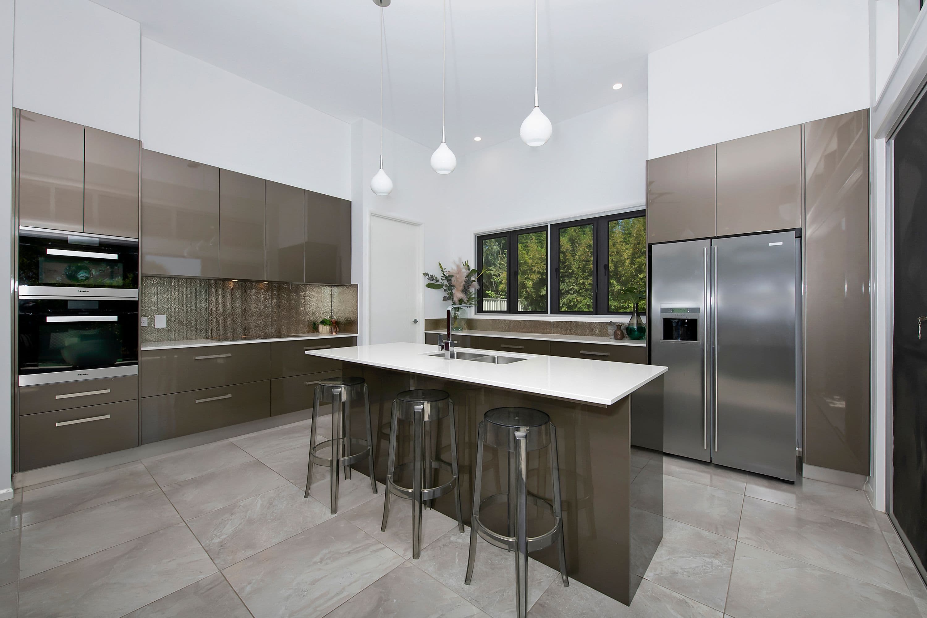 69 Hugh Street, West End QLD 4810, West End - Thumbnail 4
