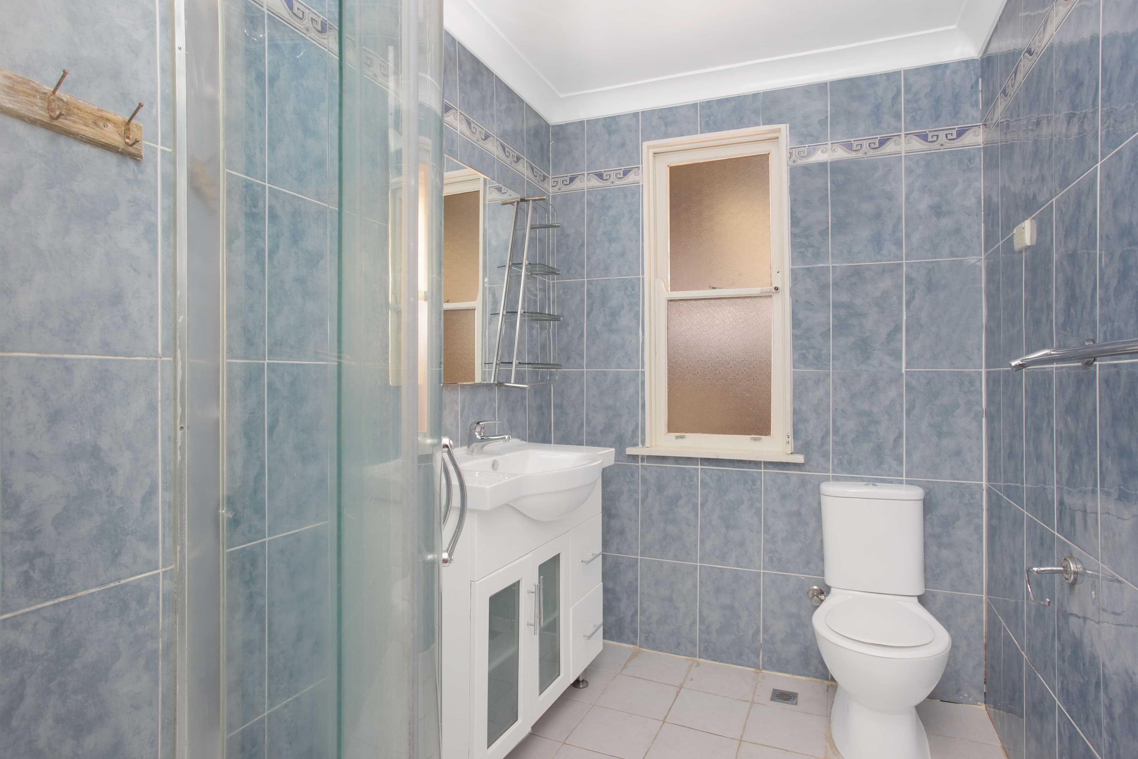 31 Van Dieman Crescent, Fairfield West - Thumbnail 4