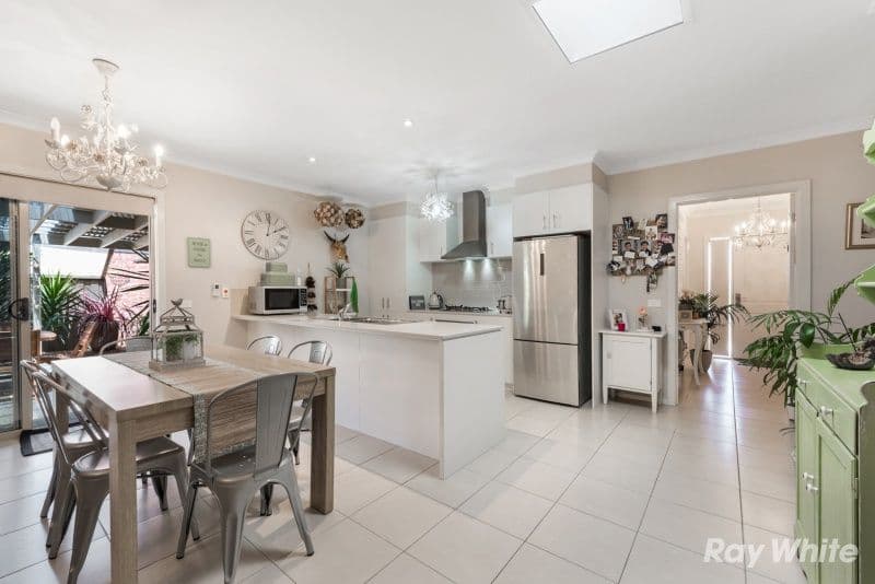 110 Milton Street, Bannockburn VIC 3331, Bannockburn - Thumbnail 2