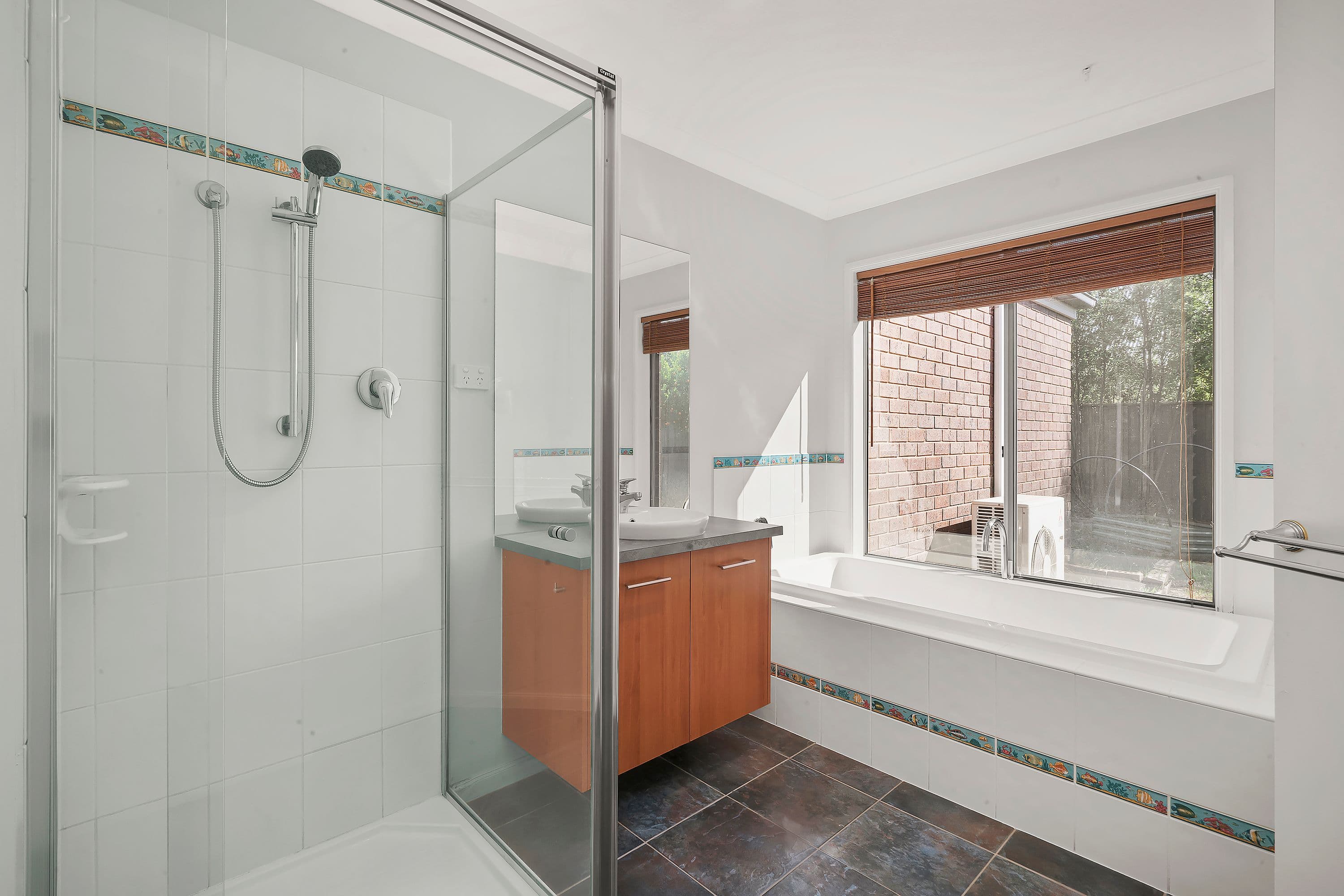 4 Castawellan Street, Lyndhurst VIC 3975, Lyndhurst - Thumbnail 8