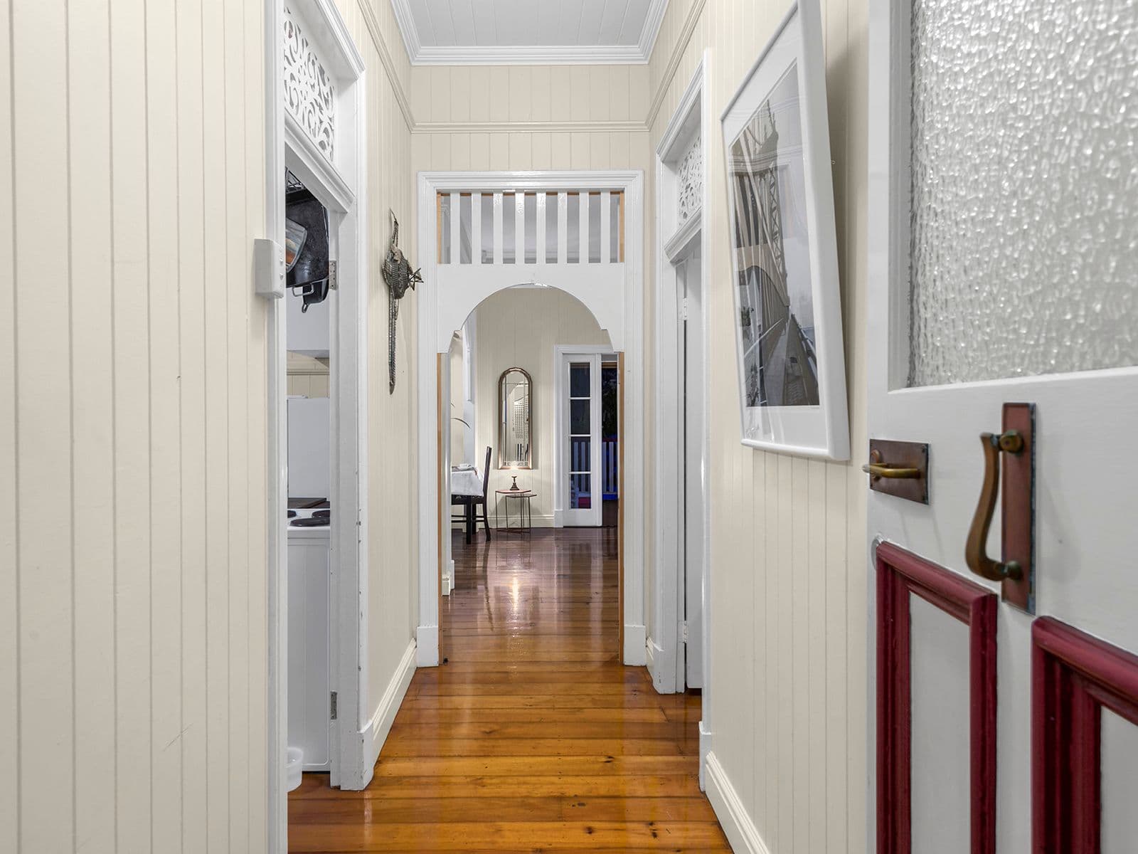 64 The Drive, Bardon QLD 4065, Bardon - Thumbnail 2