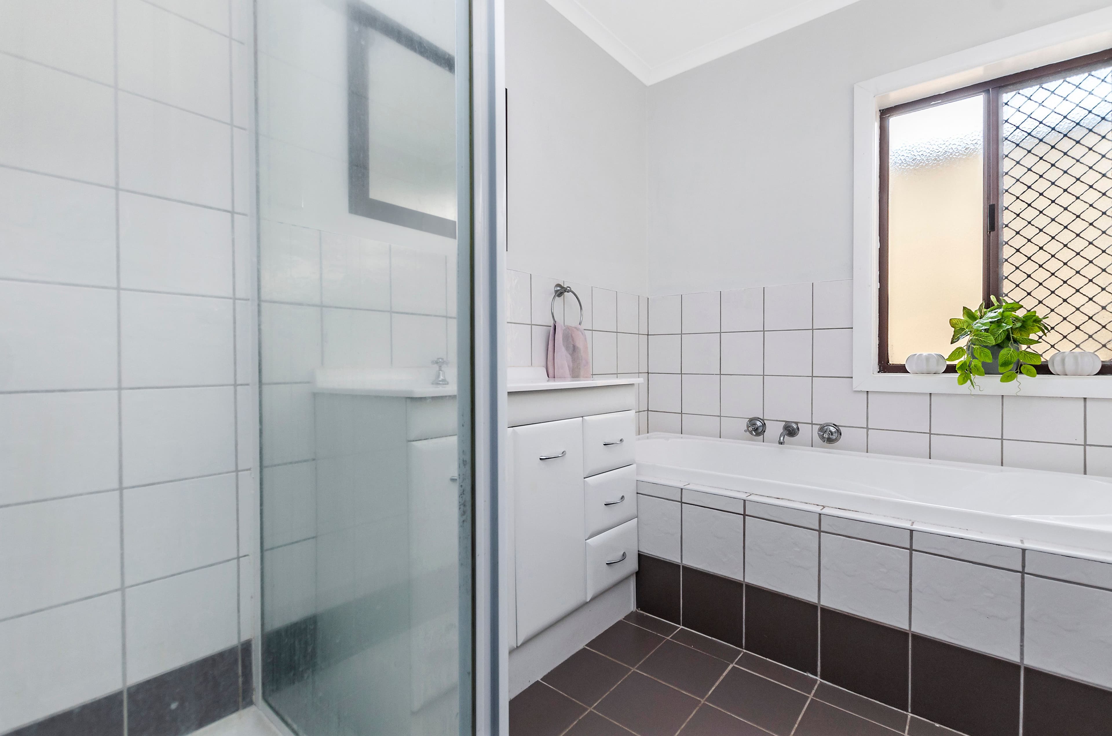 38 Aitkins Road, Warrnambool VIC 3280, Warrnambool - Thumbnail 5