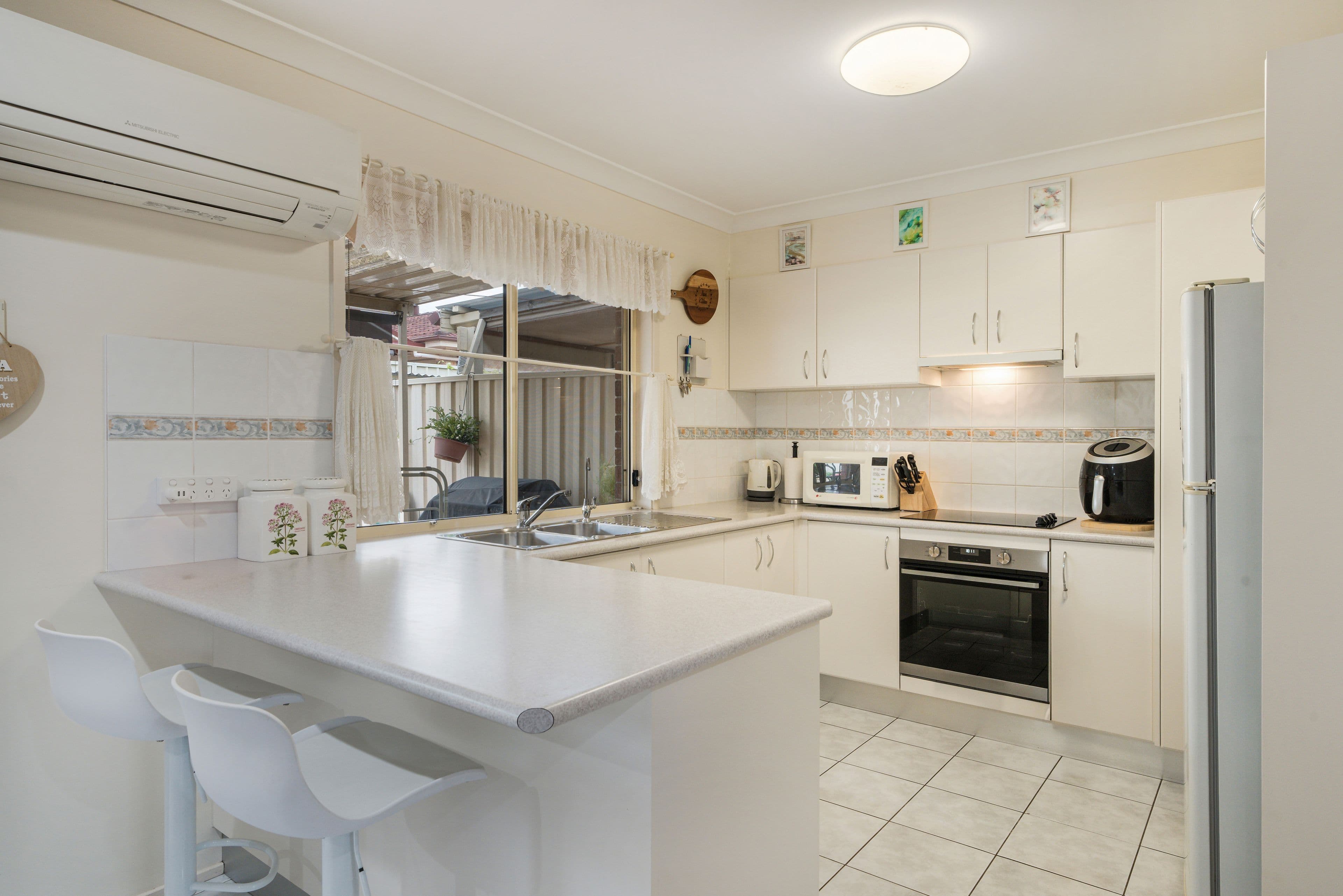 9B Solander Avenue, West Hoxton NSW 2171, West Hoxton - Thumbnail 3