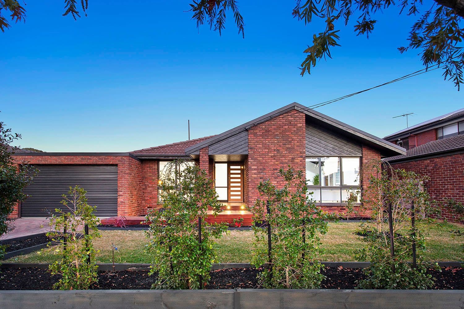 12 Harkaway Drive, Cheltenham VIC 3192, Cheltenham - Thumbnail 2