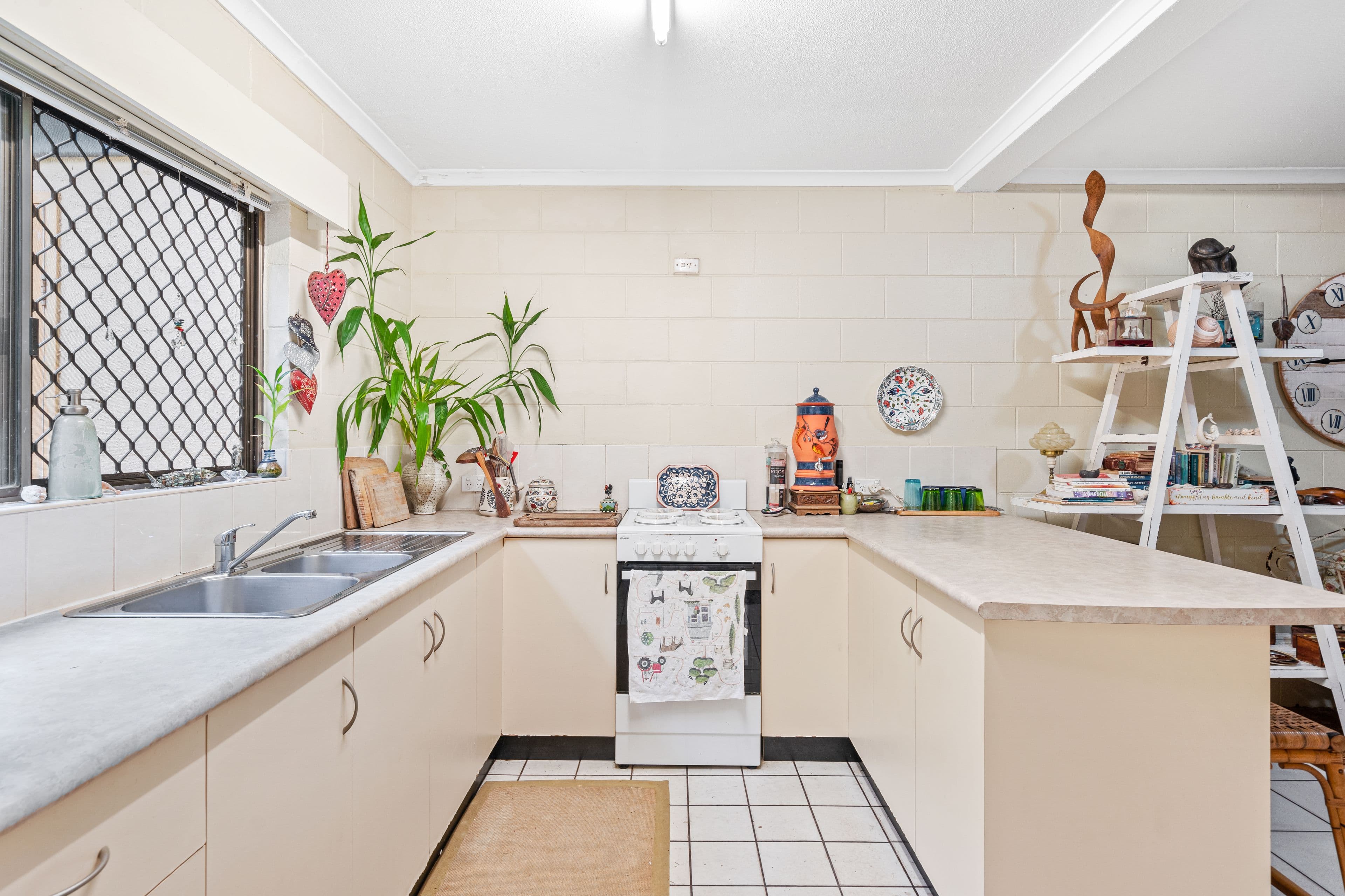 22-24 Palm Street, Holloways Beach QLD 4878, Holloways Beach - Thumbnail 4