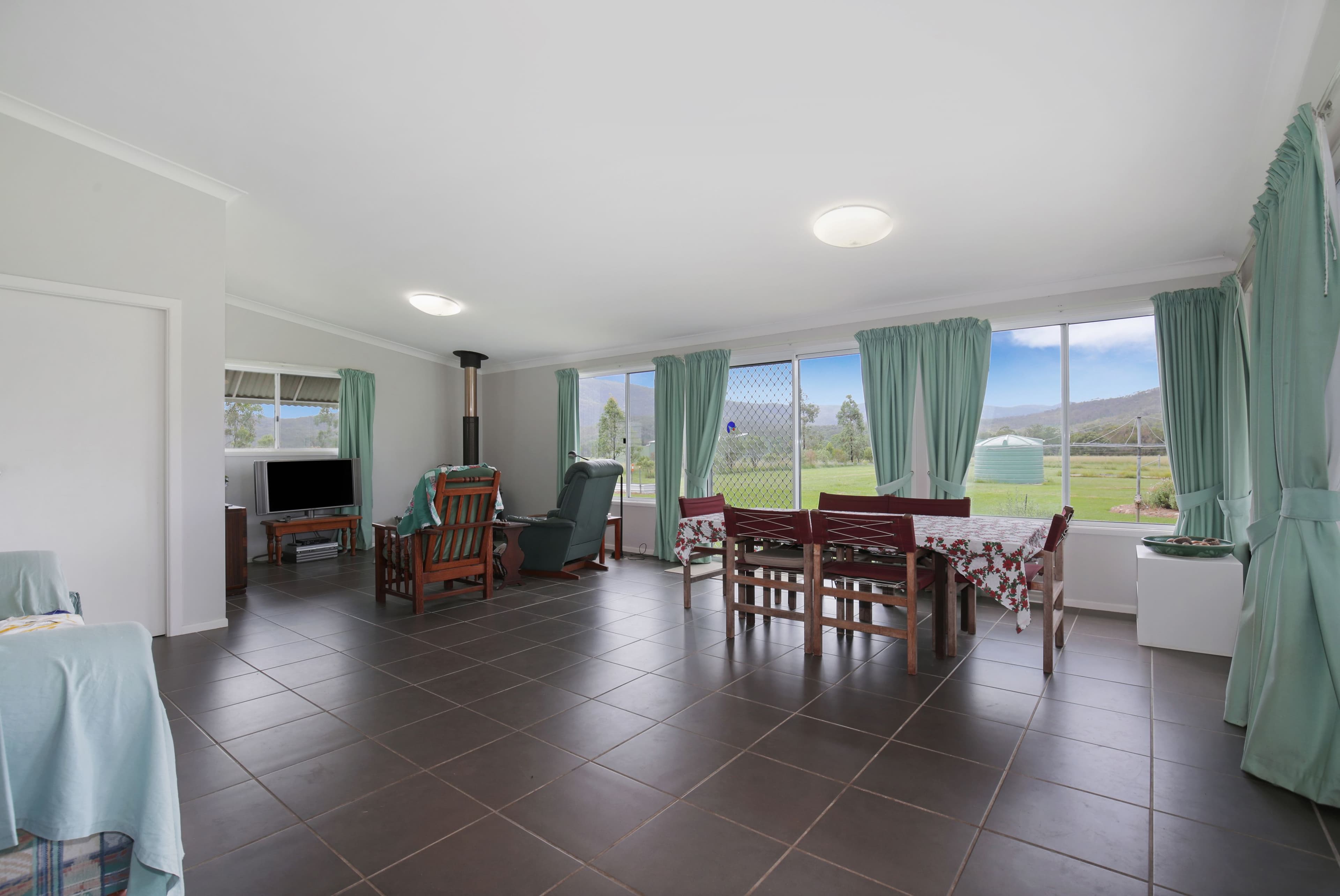 49 Sawyers Gully Road, Tenterfield NSW 2372, Tenterfield - Thumbnail 6