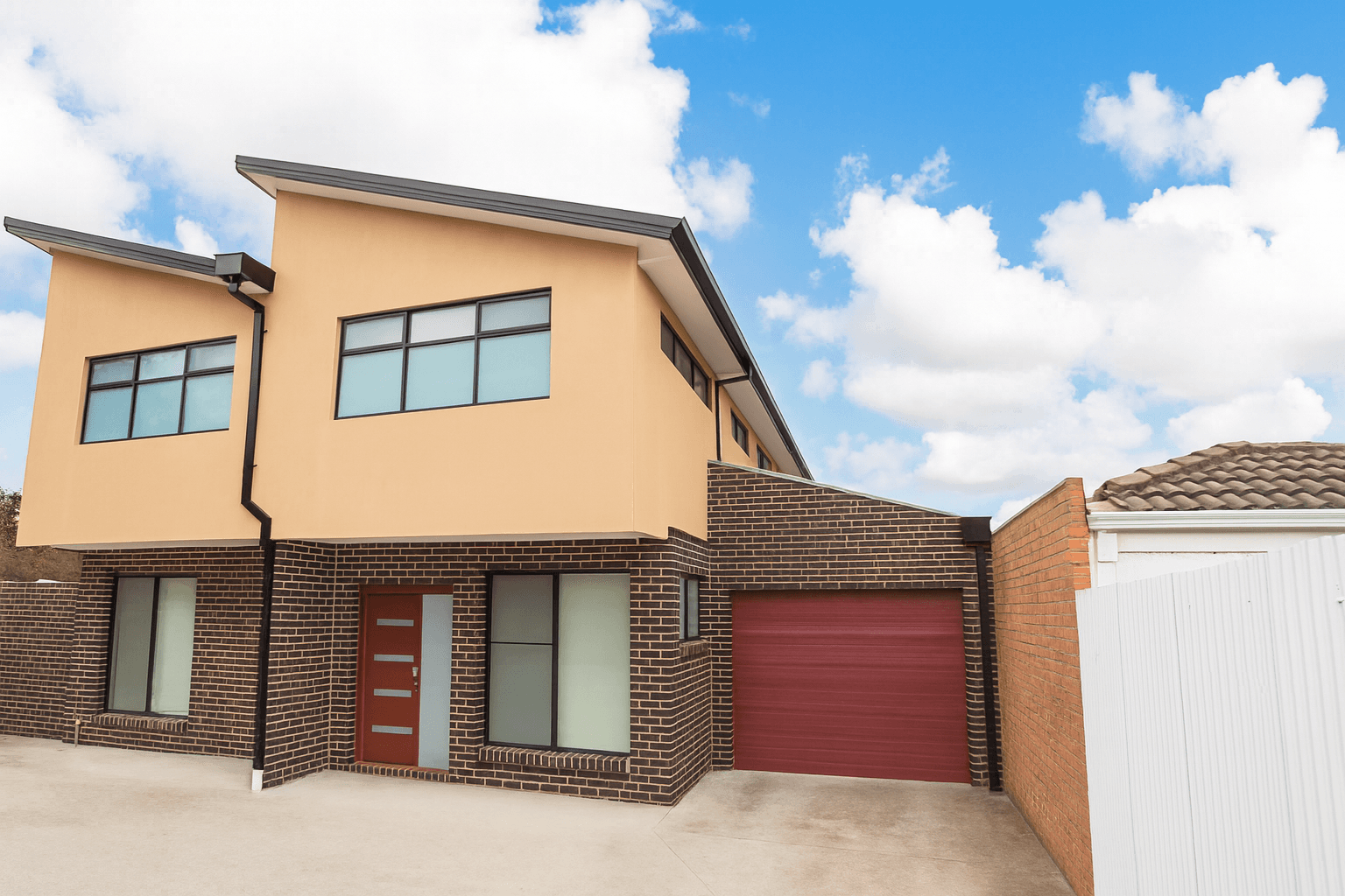 2/5 Miranda Road, Reservoir VIC 3073, Reservoir - Thumbnail 2