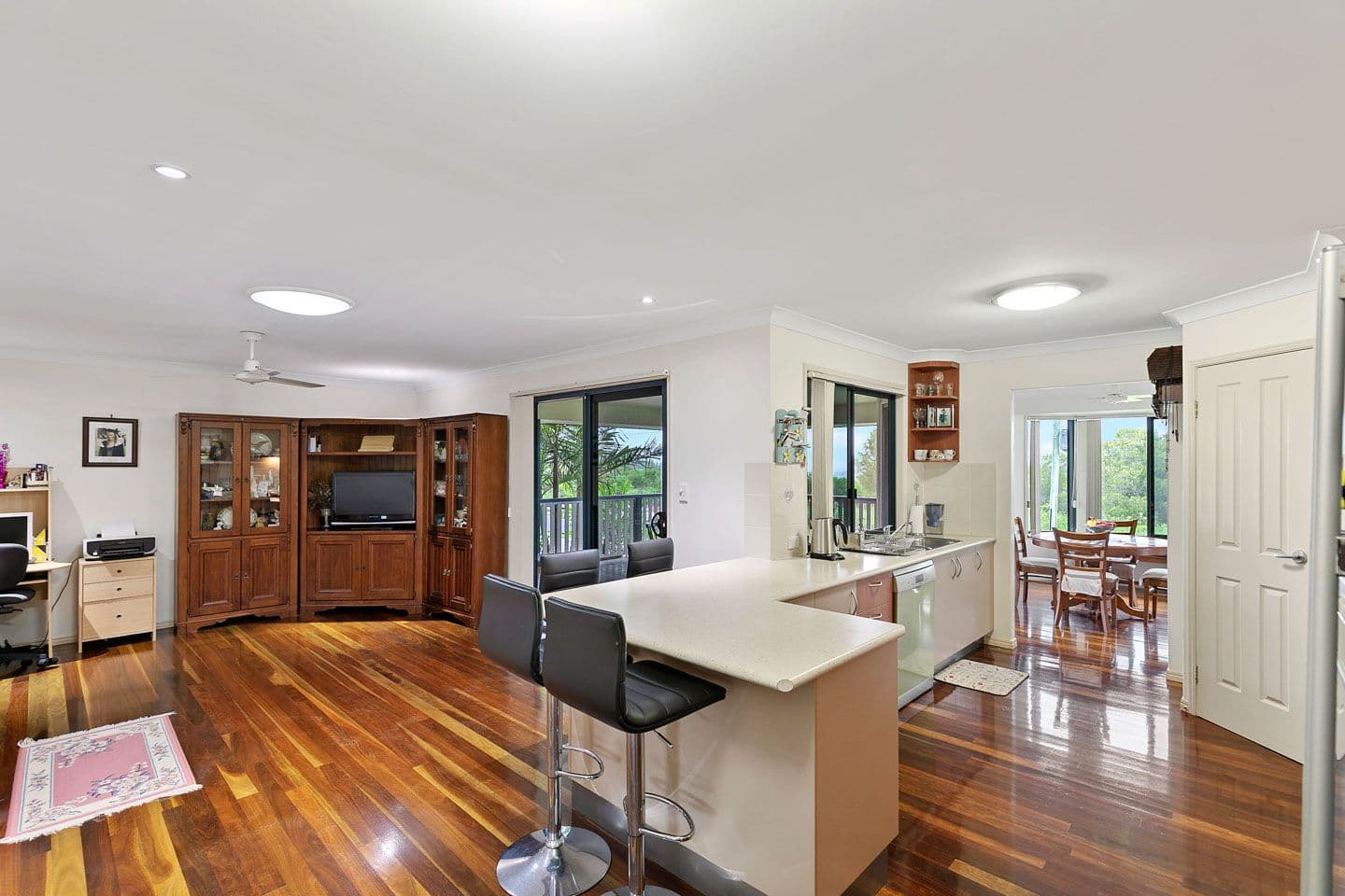 49 Carls Road, Dundowran QLD 4655, Dundowran - Thumbnail 7