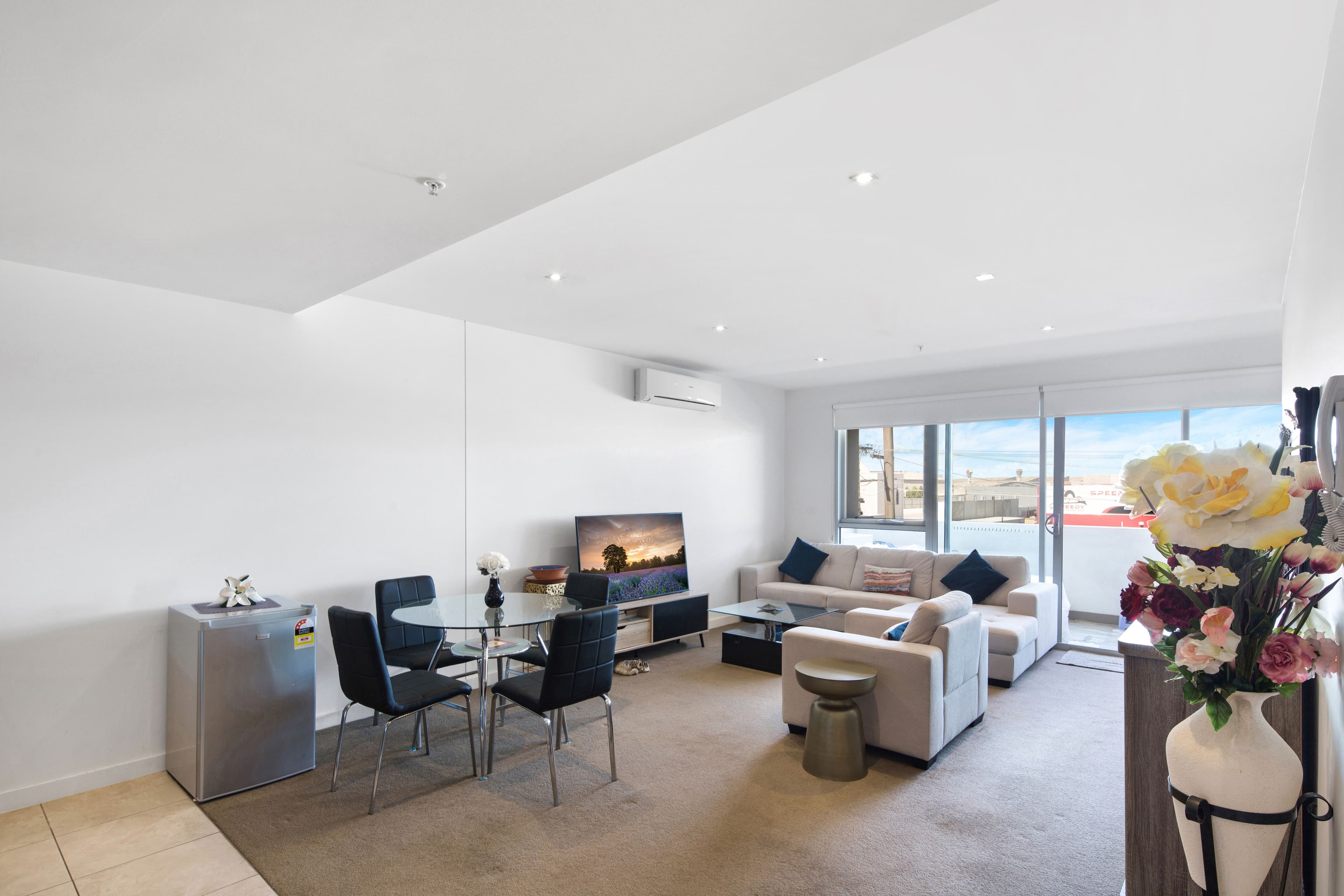 12 Crefden Street, Maidstone VIC 3012, Maidstone - Thumbnail 3
