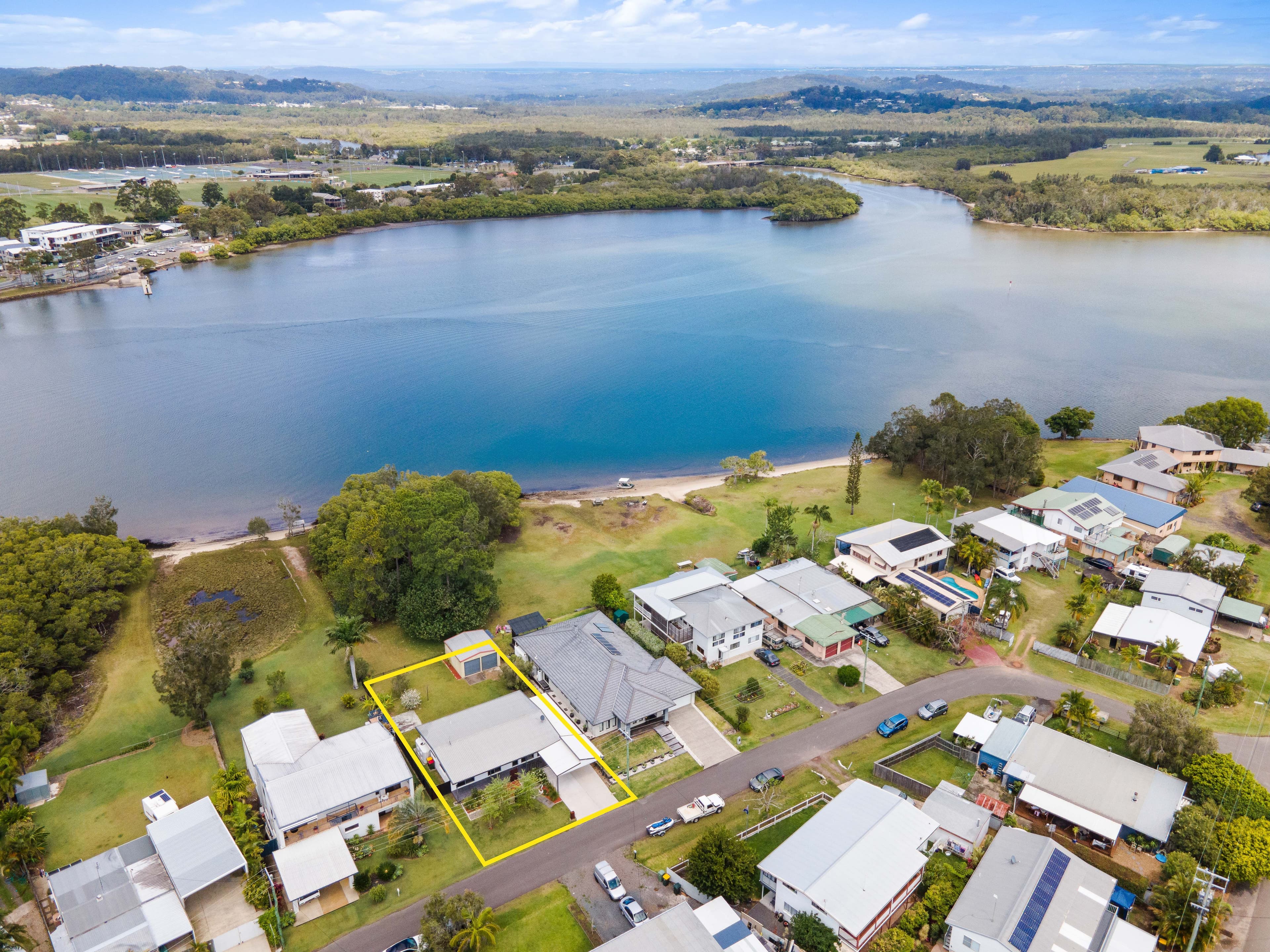 14 Waterview Crescent, Bli Bli QLD 4560, Bli Bli - Thumbnail 2
