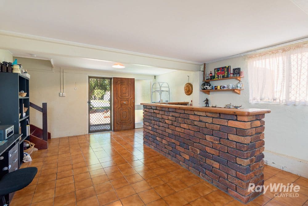 8 Crowndale Street, Wavell Heights QLD 4012, Wavell Heights - Thumbnail 3
