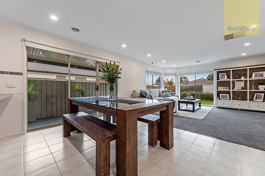 11 Tusmore Rise, Craigieburn VIC 3064, Craigieburn - Thumbnail 7