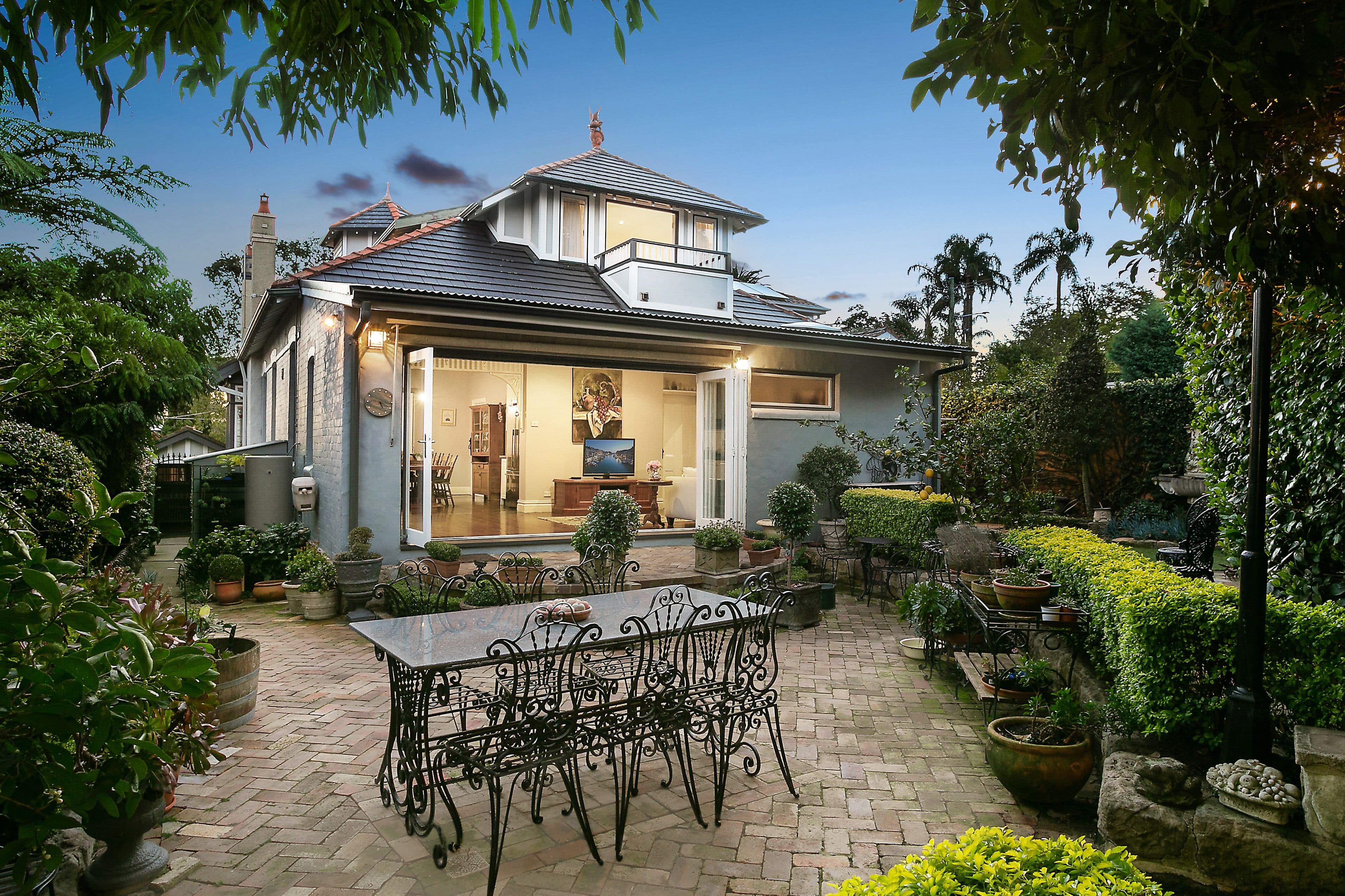 66 Northwood Road, Northwood - Image 1