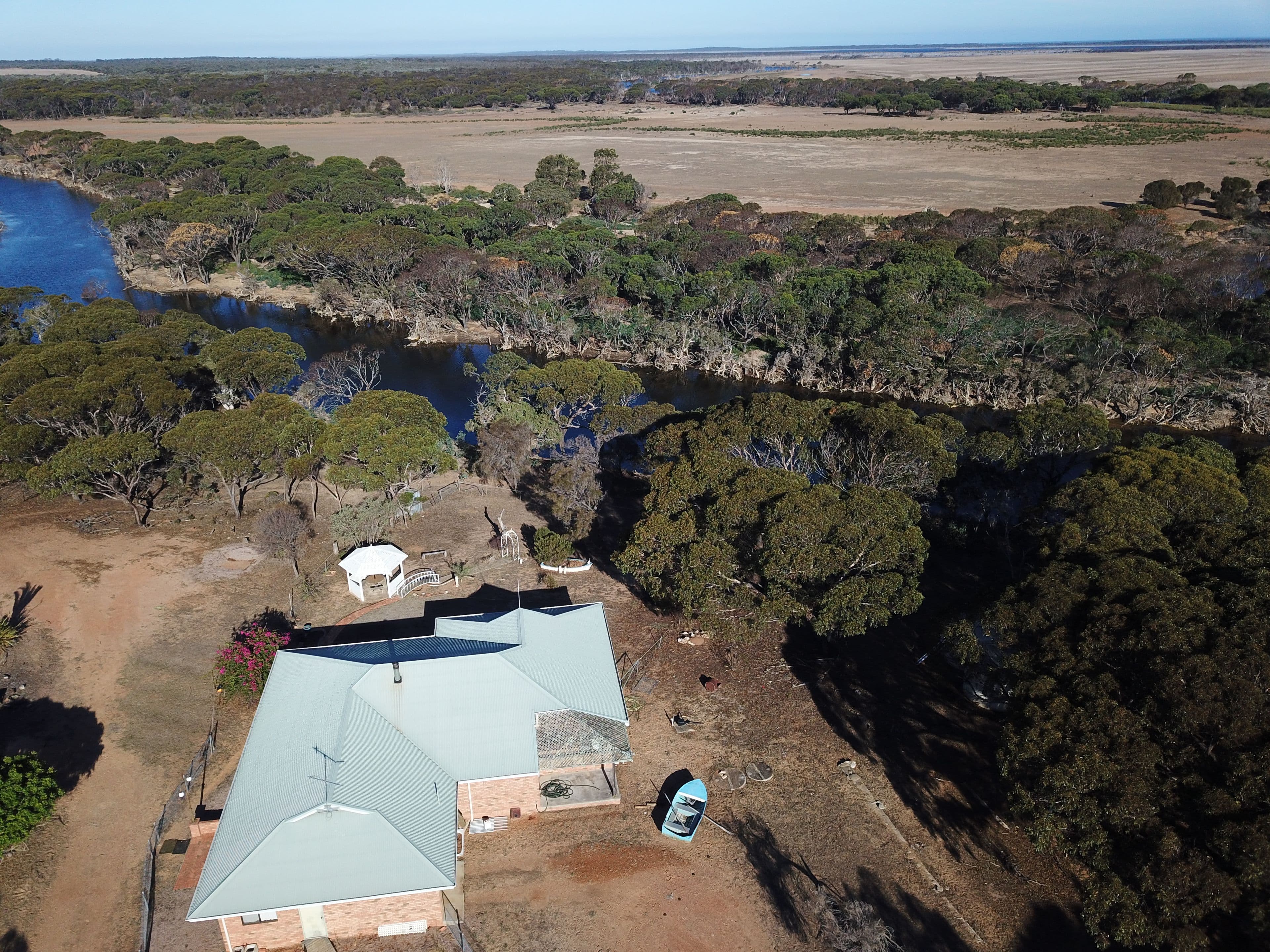 100 Daniels Road, Hopetoun WA 6348, Hopetoun - Thumbnail 3