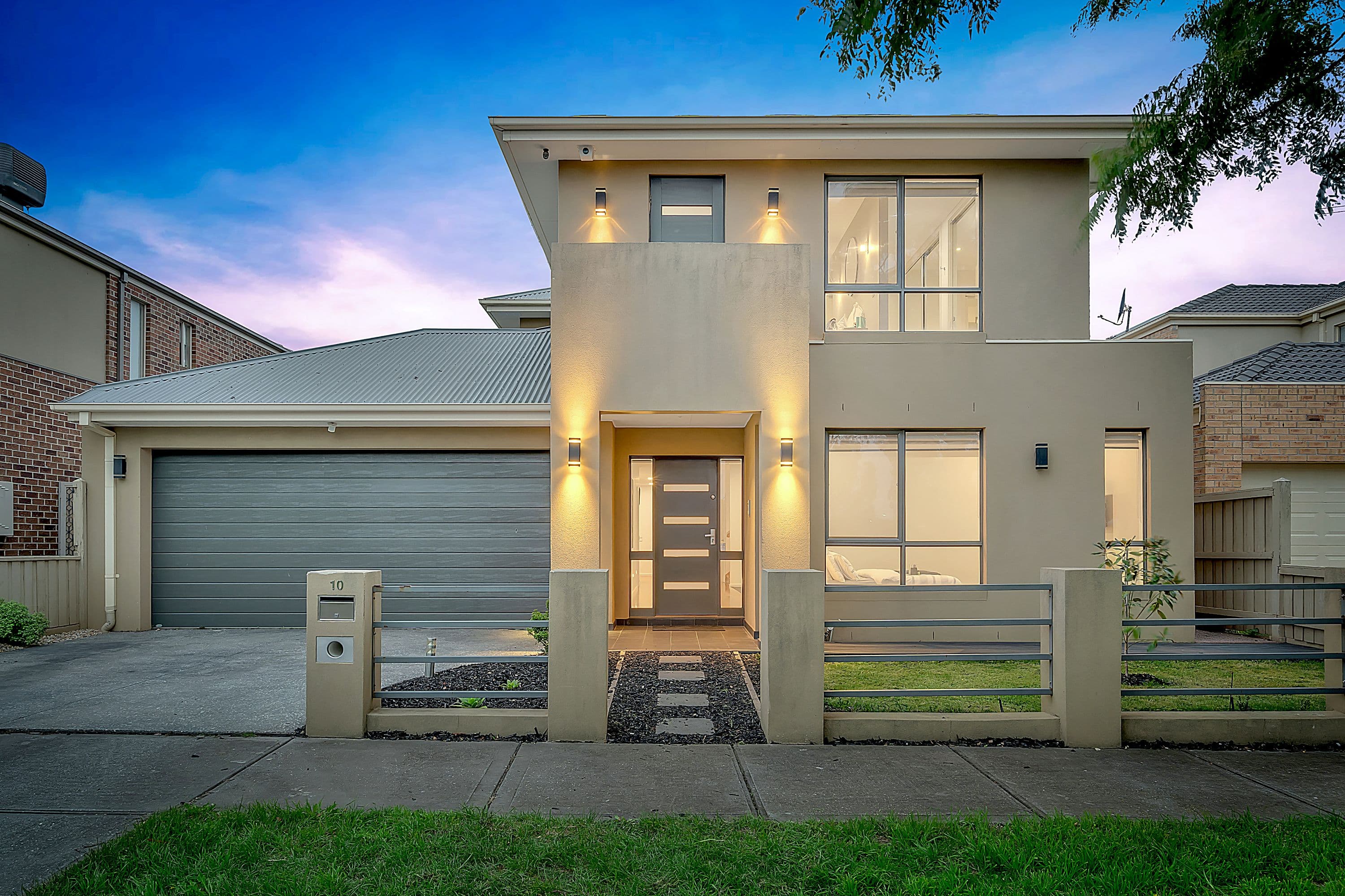 10 Dalwhinnie Crescent, Craigieburn VIC 3064, Craigieburn - Image 1