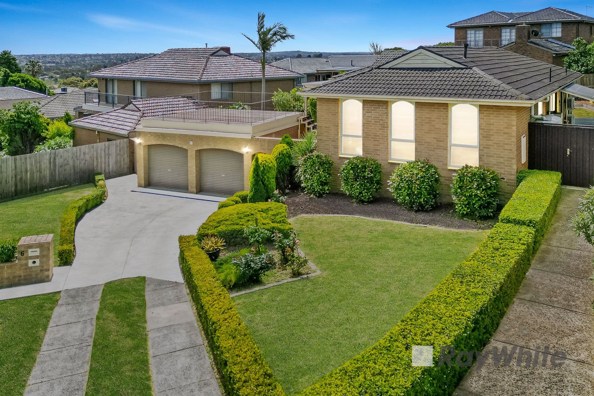 6 Gathrey Court, Endeavour Hills VIC 3802, Endeavour Hills - Thumbnail 2